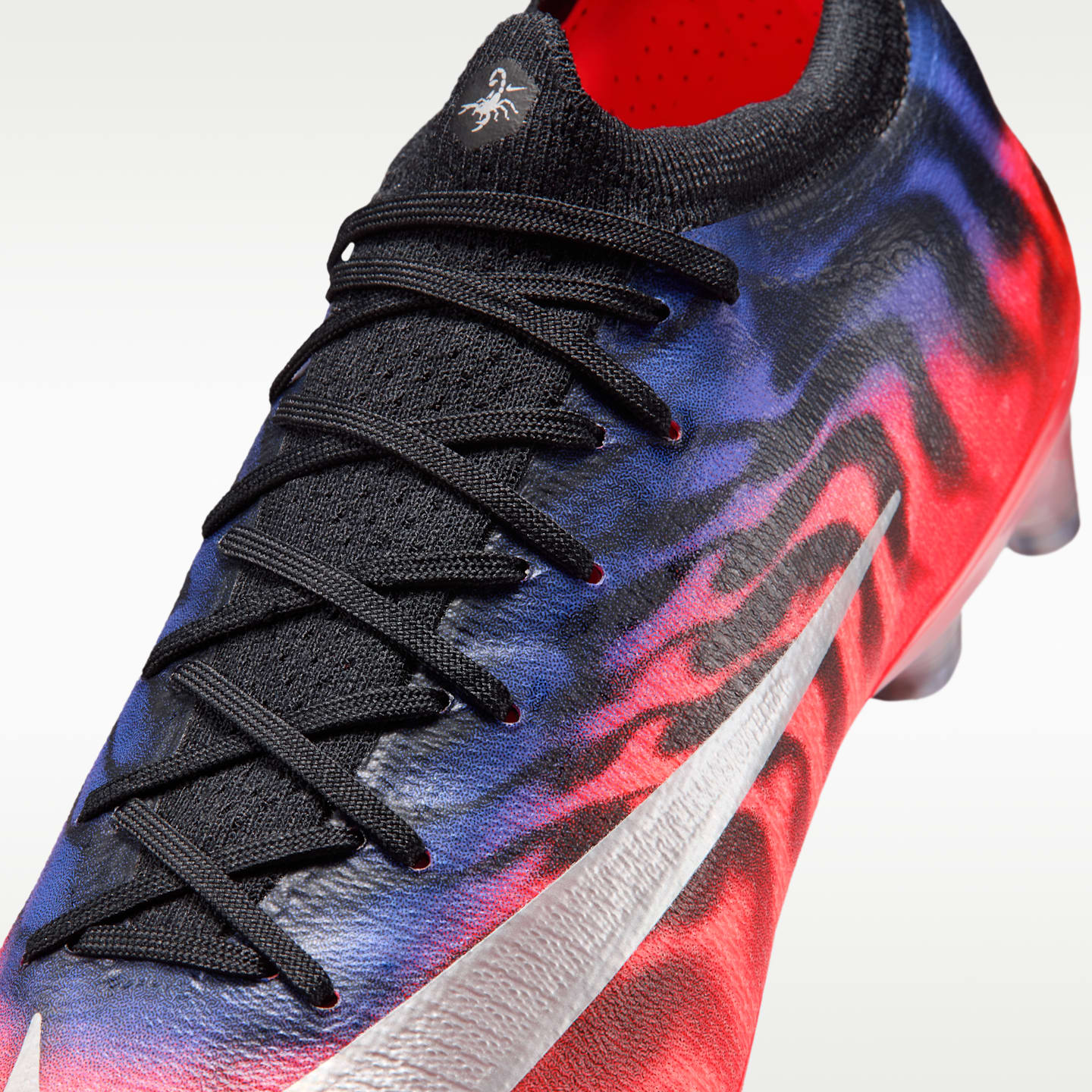 Мужские бутсы Nike Mercurial Vapor 17 Elite SE Artificial-Grass Low-Top Soccer Cleats — фото 8