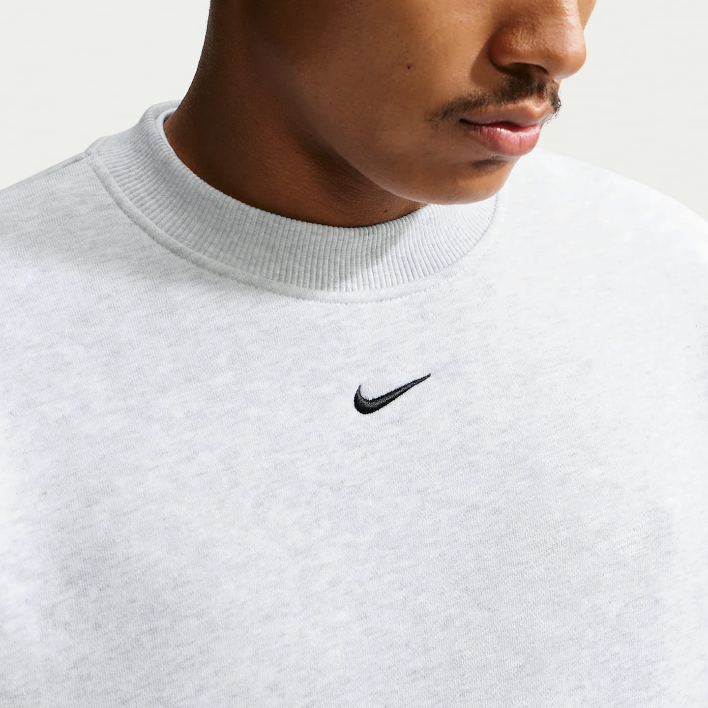 Мужские худи Nike Solo Fleece Men's Crew-Neck Sweatshirt — фото 3
