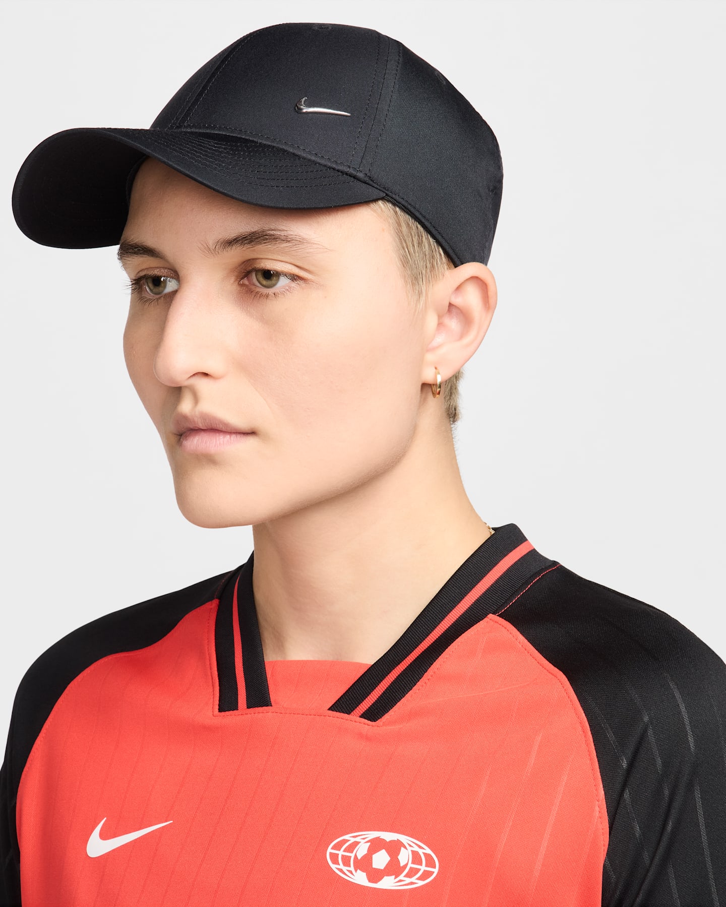 Nike Club Structured Metal Swoosh Cap — фото 7