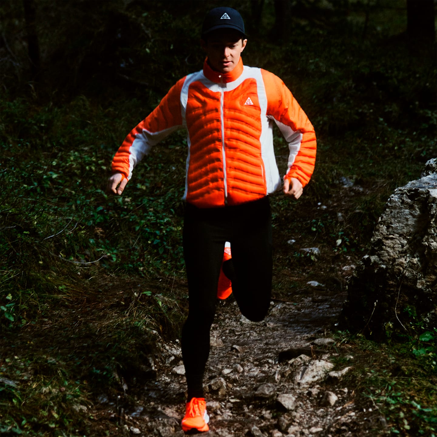 Мужские куртки Nike ACG "Lava Loft" Men's Therma-FIT Jacket — фото 2