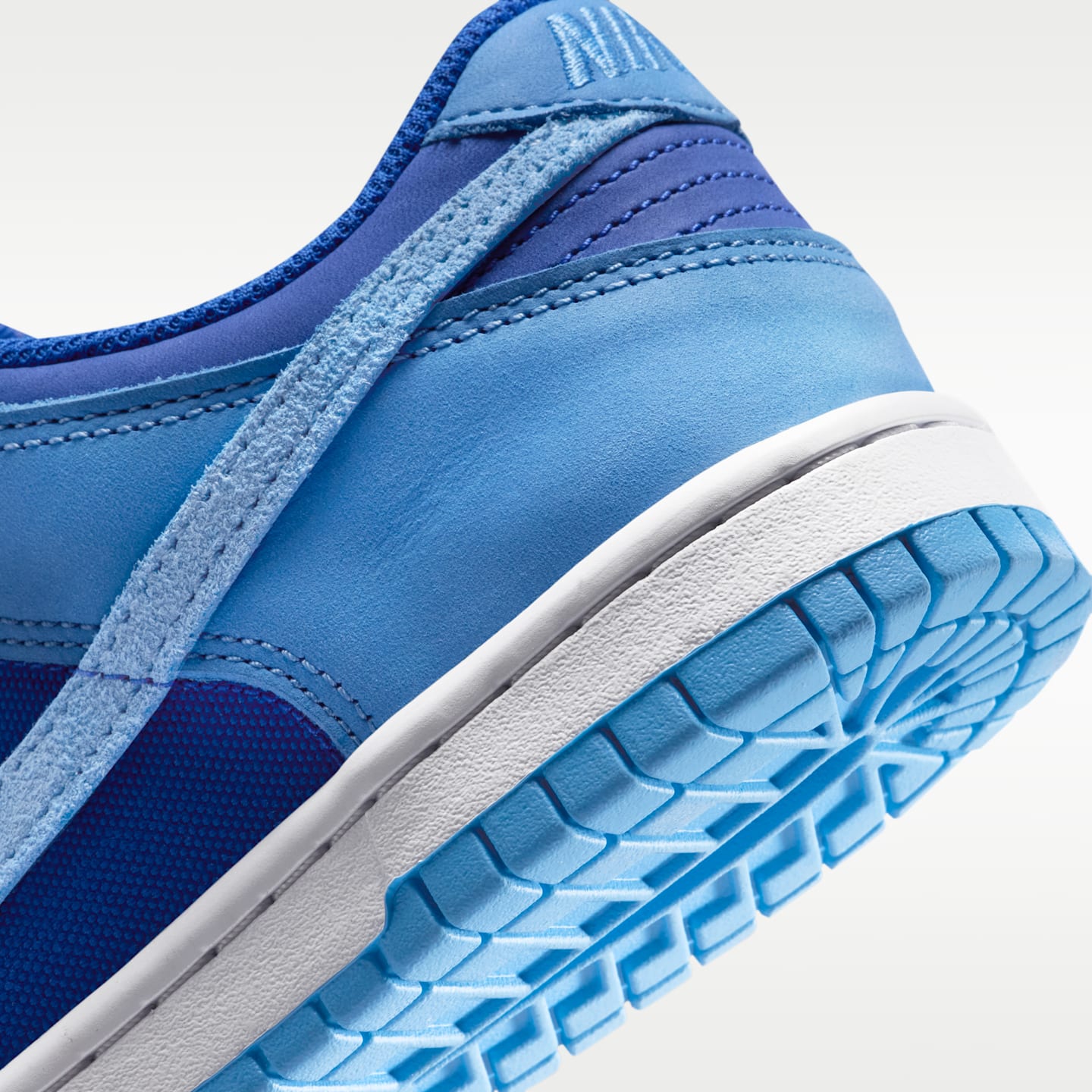 Детские кроссовки Nike Dunk Low SE Baby/Toddler Shoes — фото 8