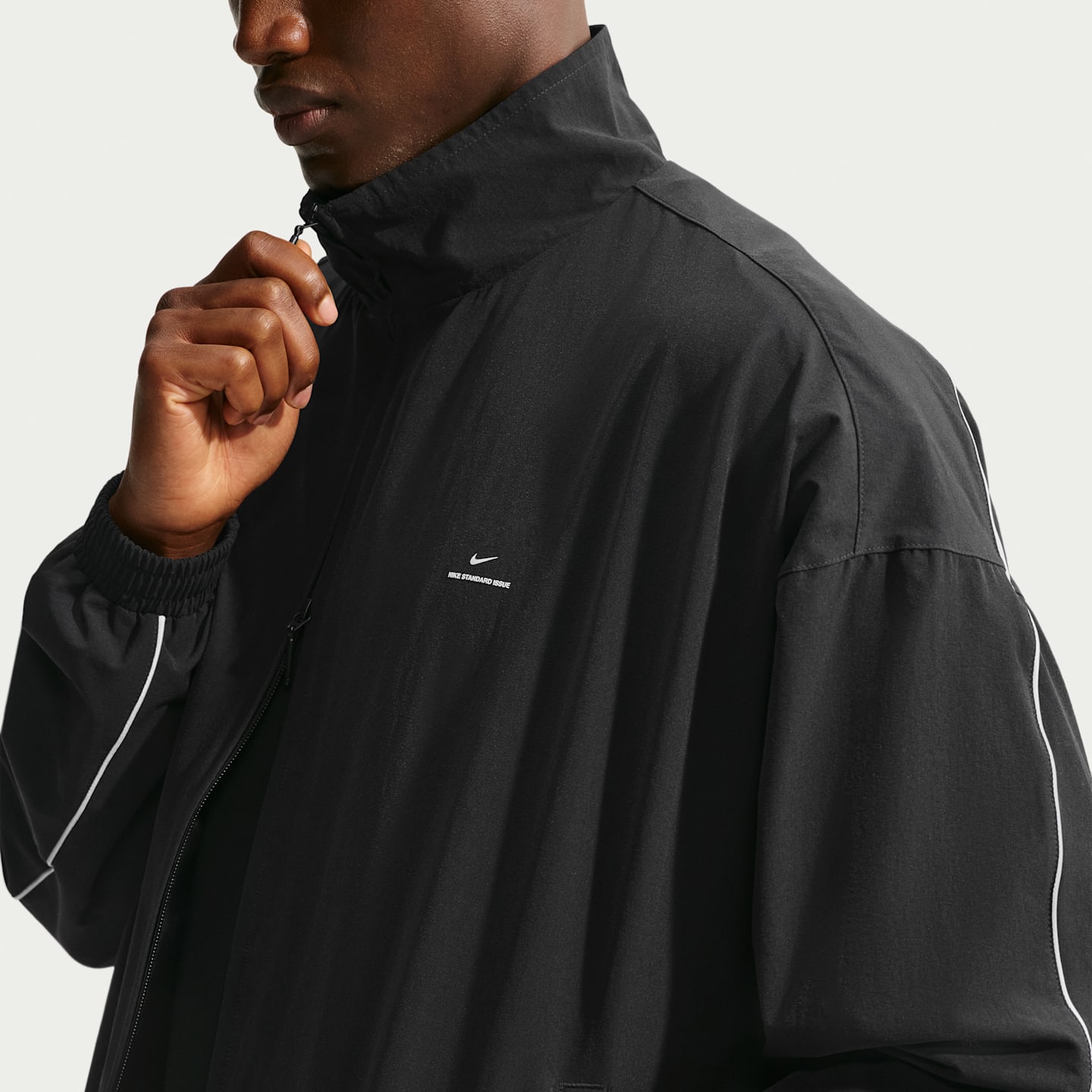 Мужские куртки Nike Standard Issue Men's Nike Dri-FIT Woven Basketball Jacket — фото 3