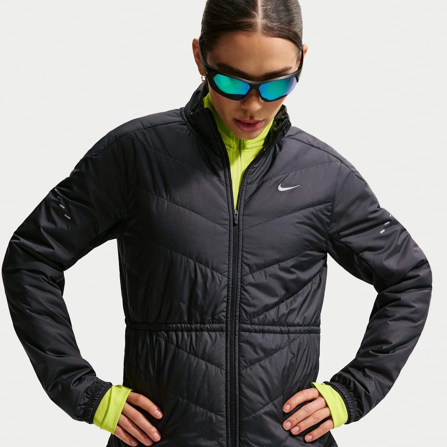 Женские куртки Nike Swift Women's Therma-FIT Running Jacket — фото 3