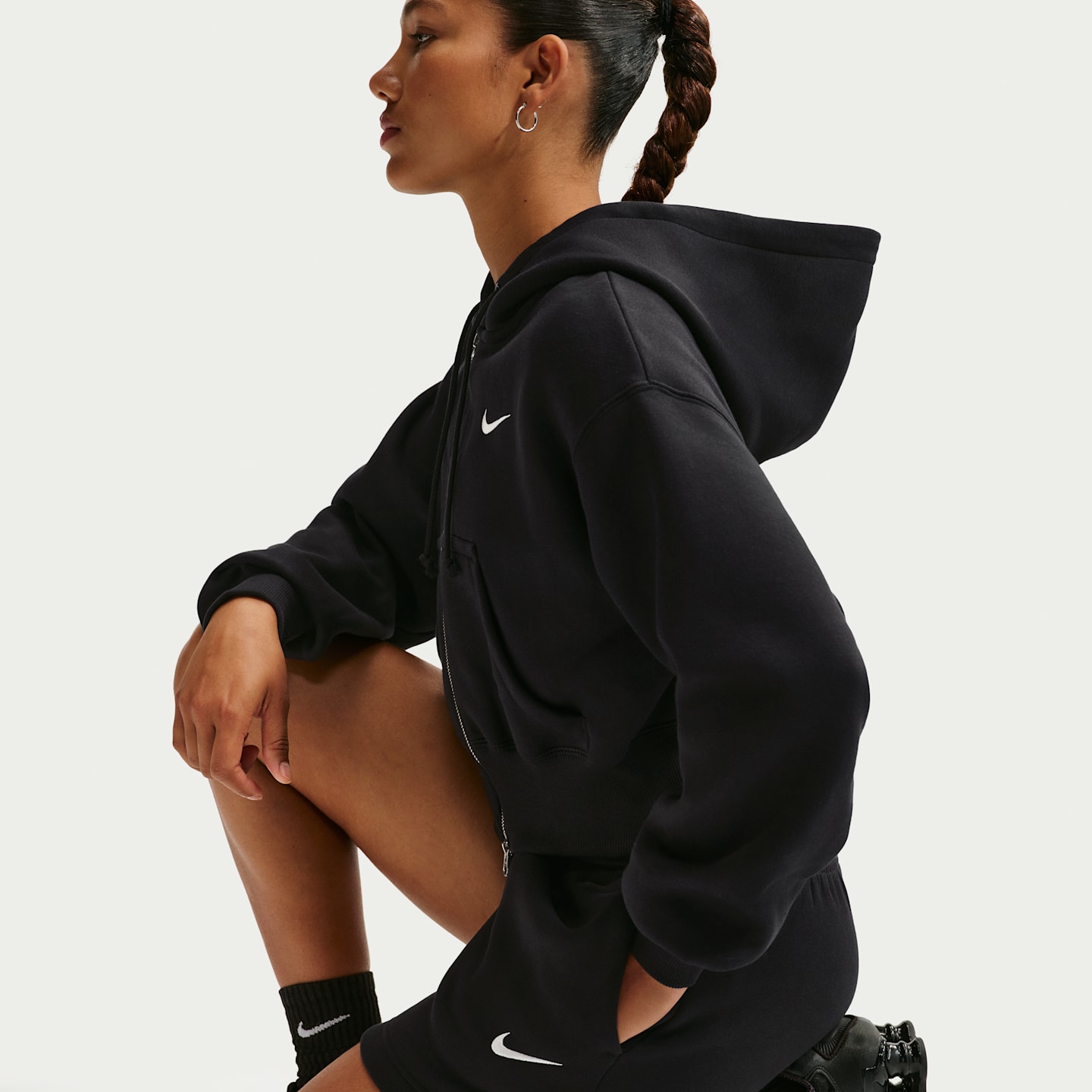Женские шорты Nike Sportswear Phoenix Fleece Women's Mid-Rise 4" Shorts — фото 4