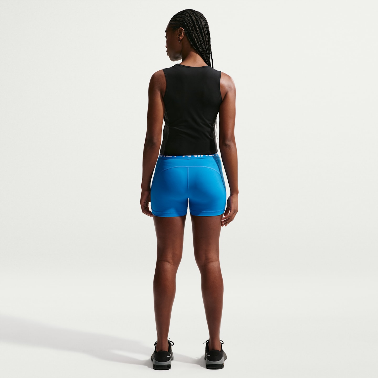 Женские топы Nike Pro Women's Dri-FIT Tank Top — фото 5