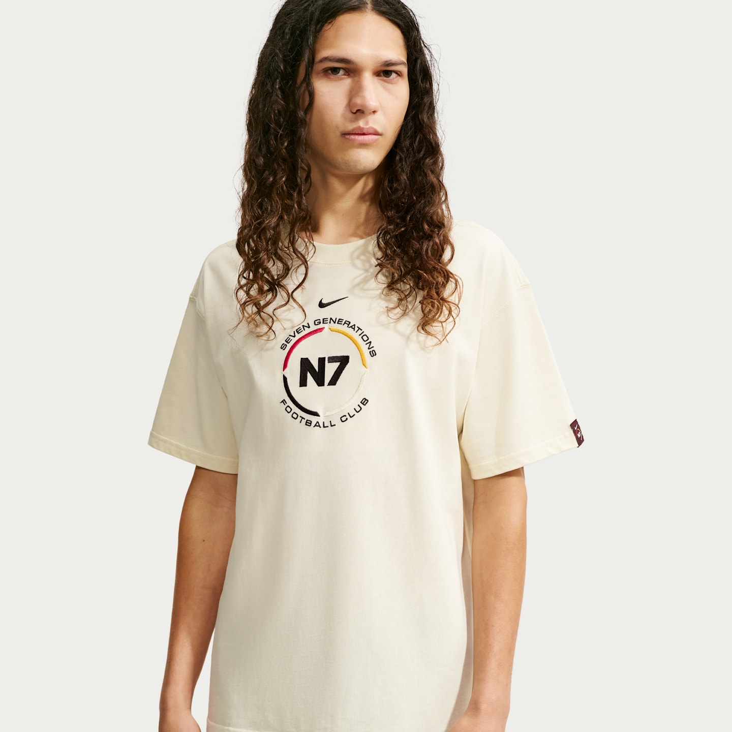 Мужские футболки Nike Sportswear Short-Sleeve T-Shirt — фото 3