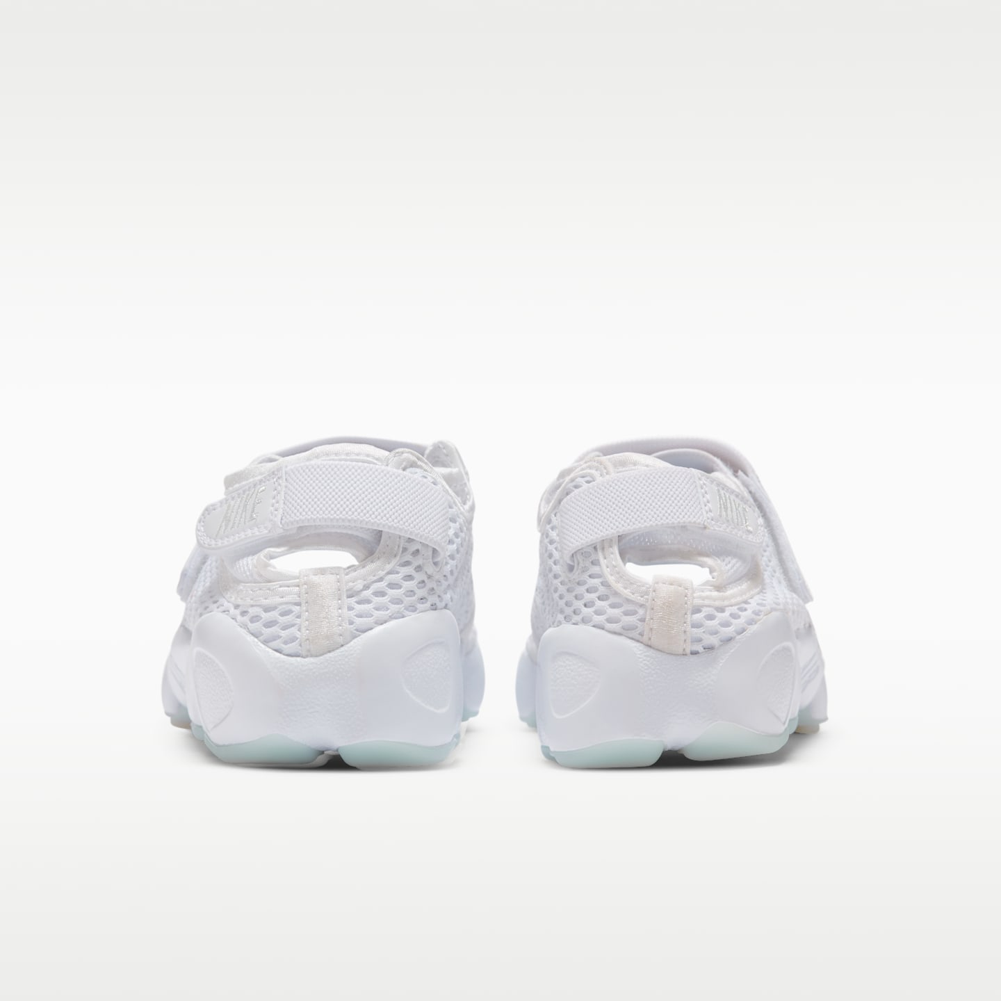 Женские кроссовки Nike Air Rift Breathe Women's Shoes — фото 6