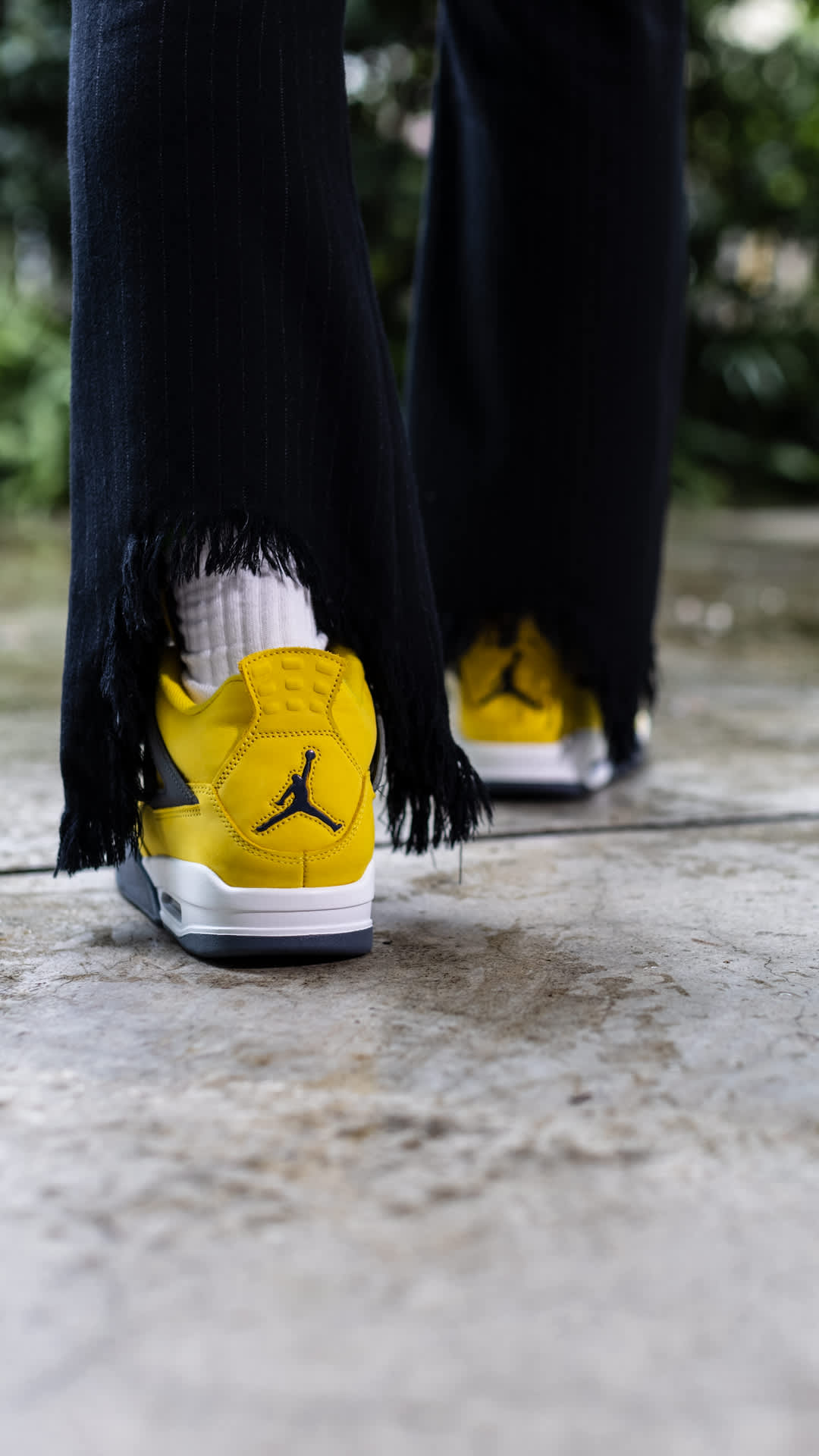 NIKE公式】Air Jordan 4 'Tour Yellow': Hiromichi Ochiai. Nike SNKRS JP