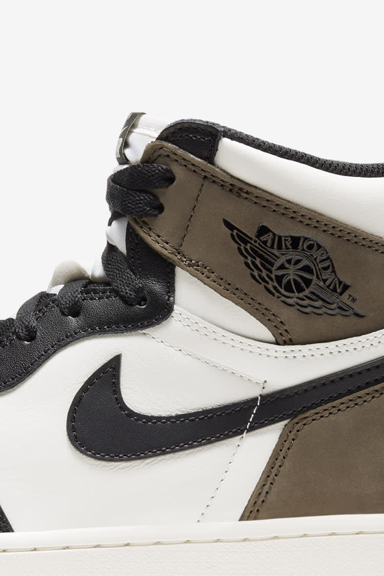 Air Jordan 1 'Dark Mocha' Release Date. Nike SNKRS ID
