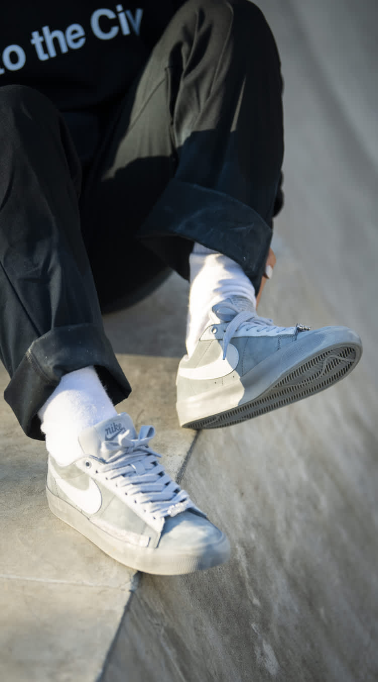 FPAR × Nike SB Blazer Low Cool Grey 26cm 最大49%OFFクーポン - 靴