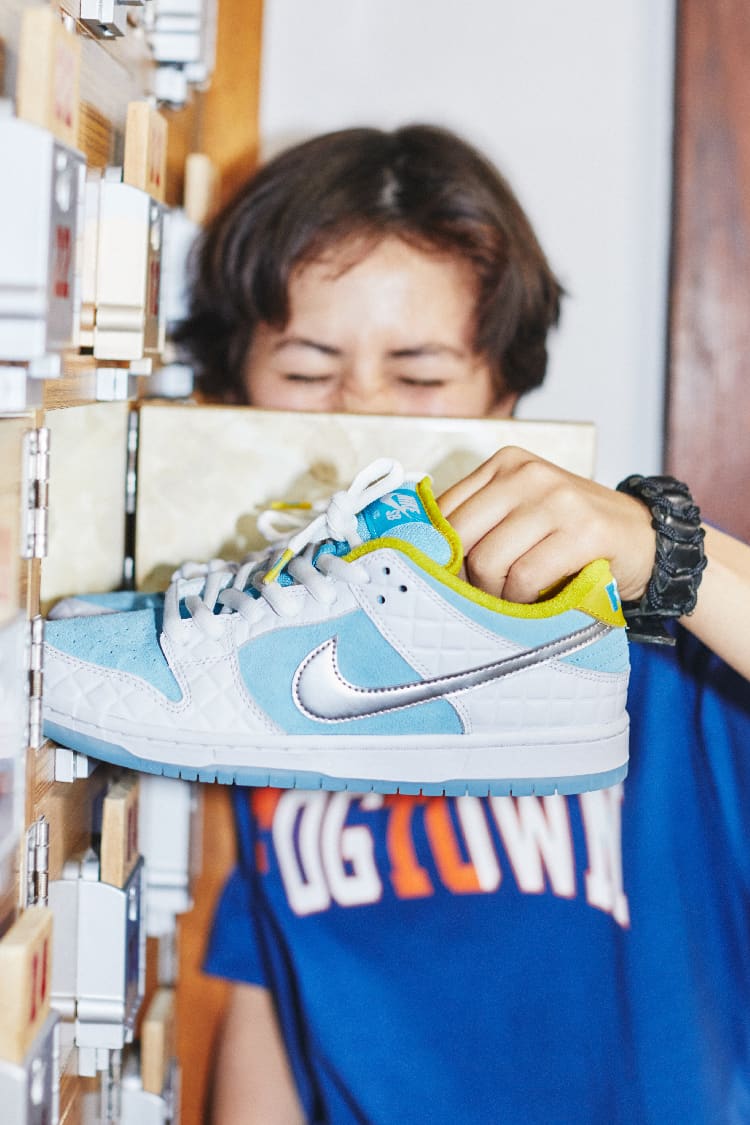 限定品新品FTC × NIKE SB DUNK FTC × ナイキSB ダンク ロー　銭湯 靴