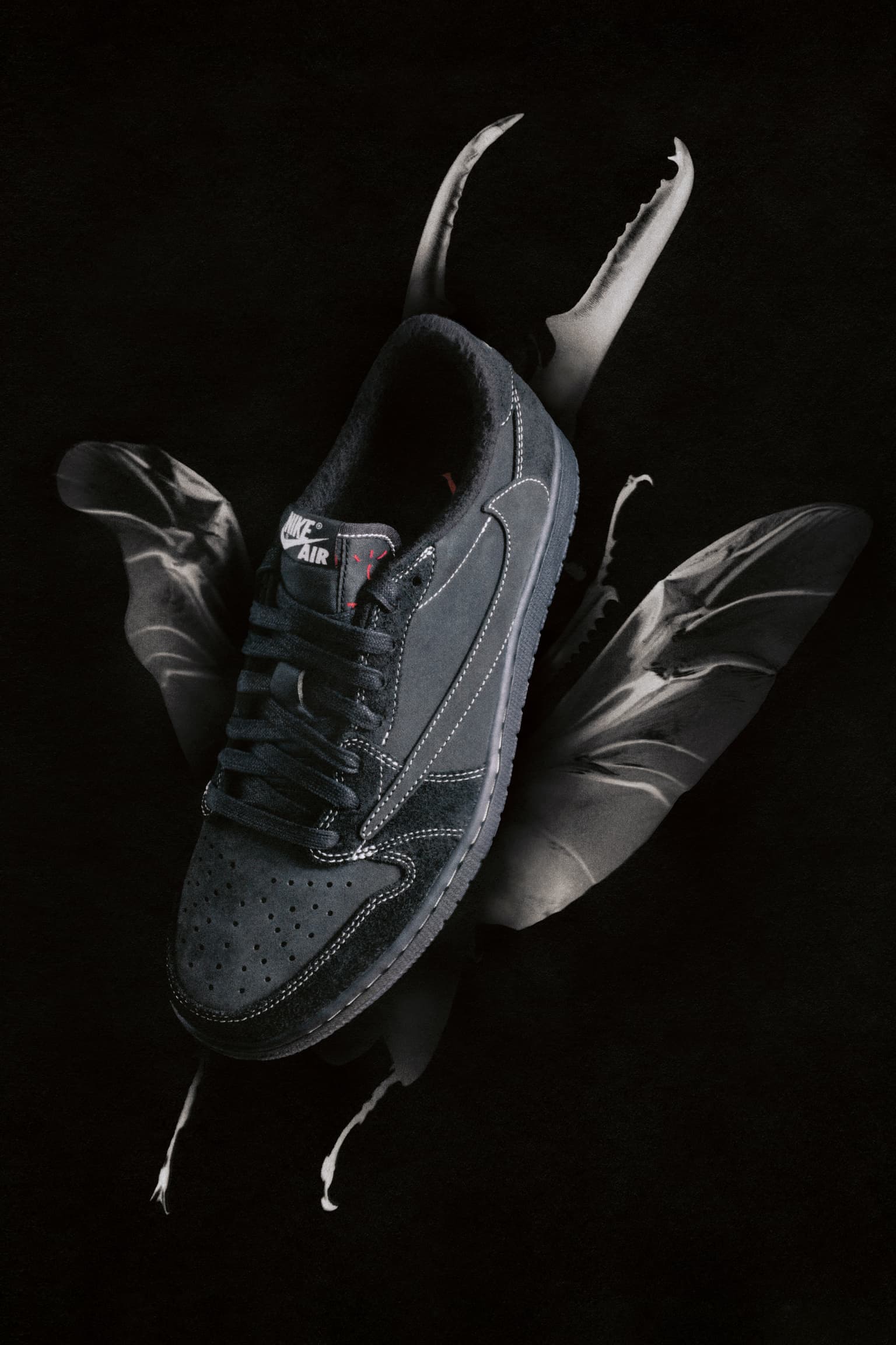 Nike Air Jordan 1 Low black phantomトラヴィス