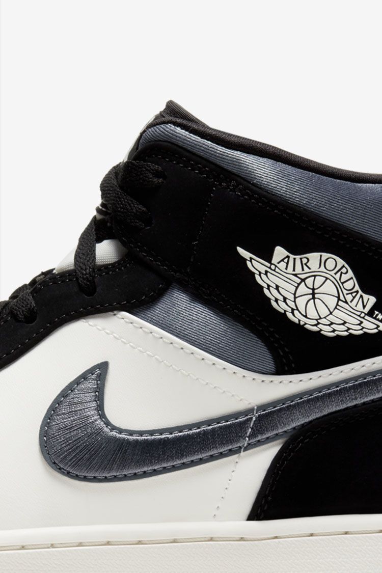 Air Jordan 1 Mid 'Black/ Smoke Grey' Release Date. Nike SNKRS ID