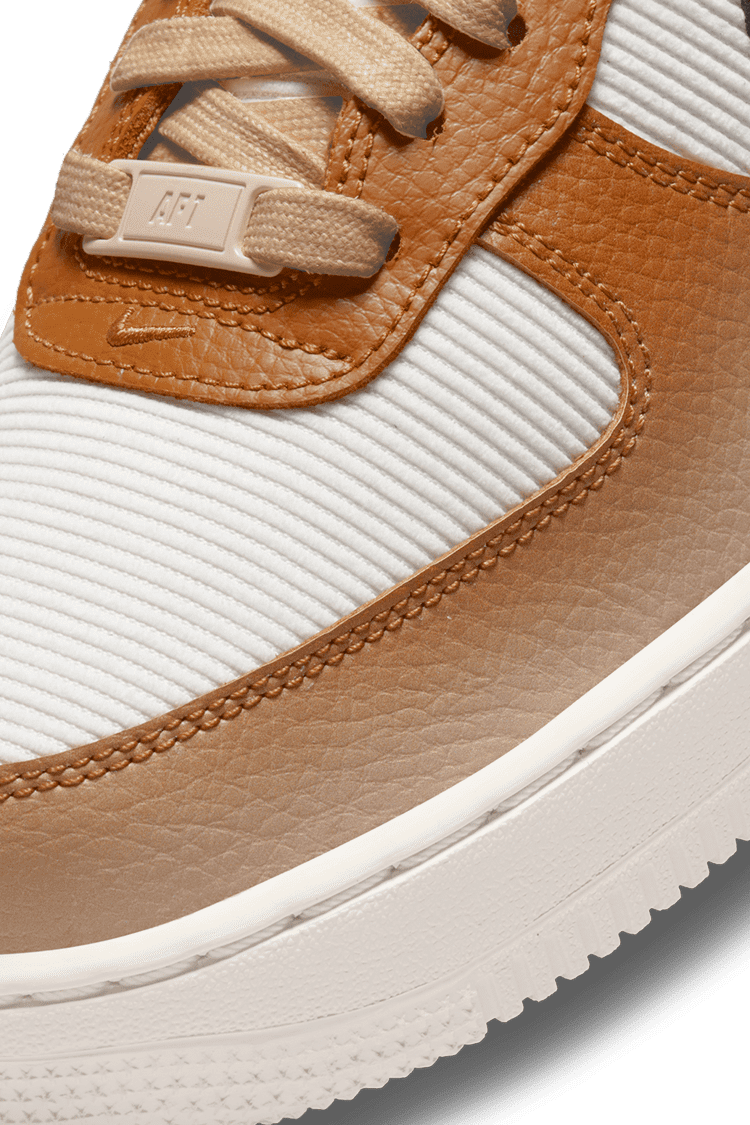 Air Force 1 '07 'Ale Brown and Sanddrift' (DO6682-200) Release 
