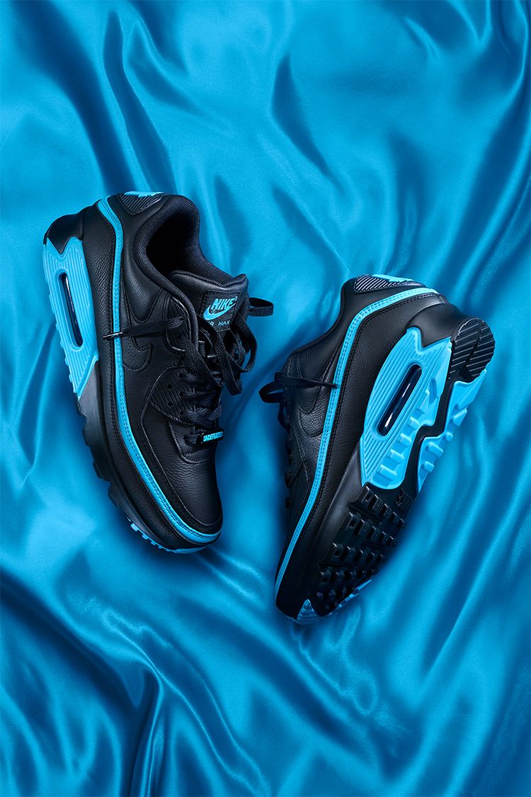 Gratificante miembro Movimiento Air Max 90 x Undefeated 'Black/Blue Fury' Release Date. Nike SNKRS