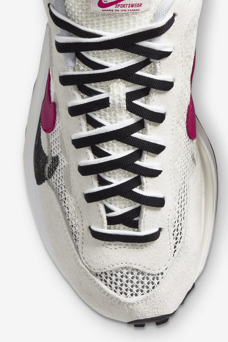 Nike x sacai VaporWaffle 'Royal Fuchsia' Release Date. Nike SNKRS MY