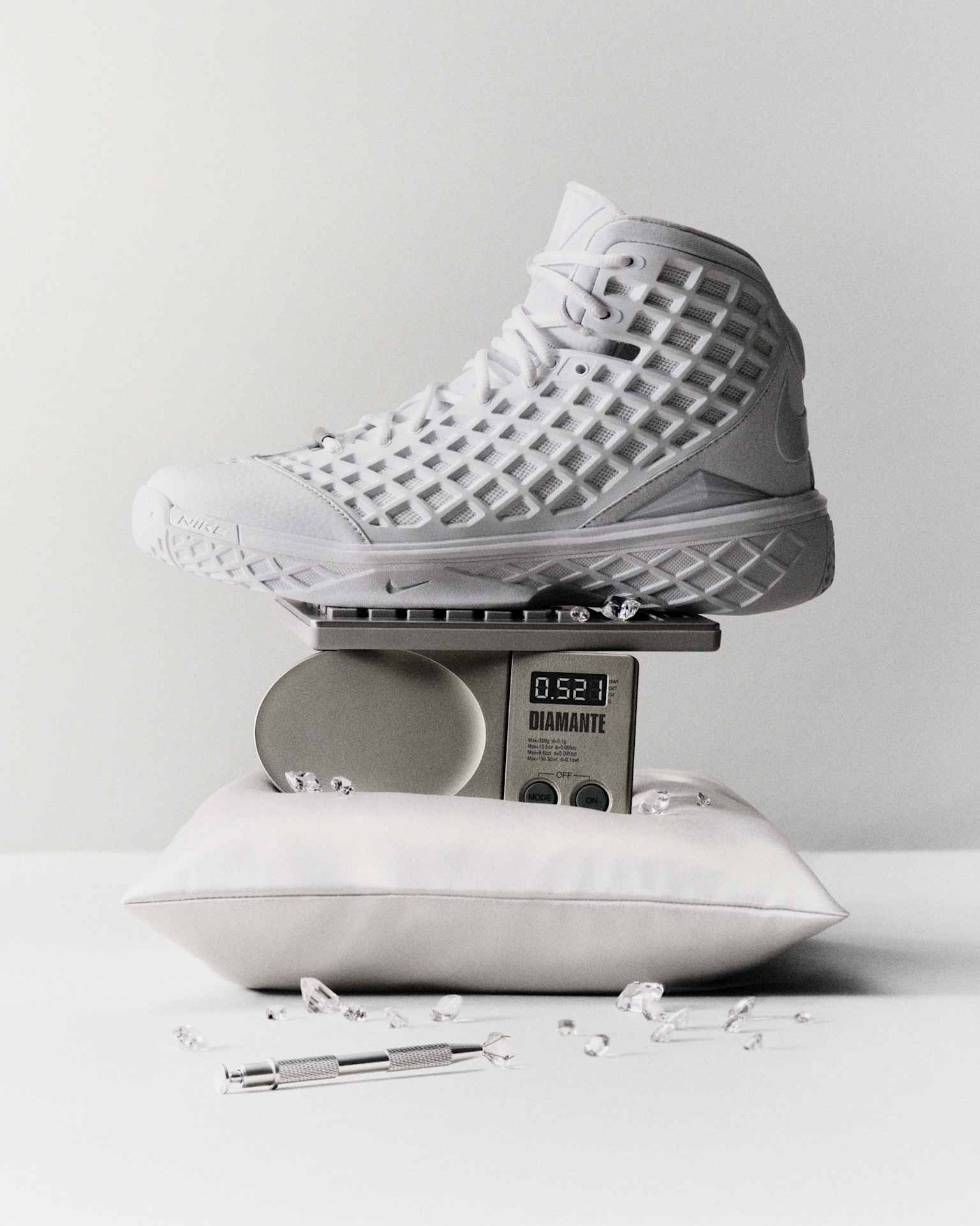 Kobe 3 Protro 'Halo' (HM4351-100) release date
