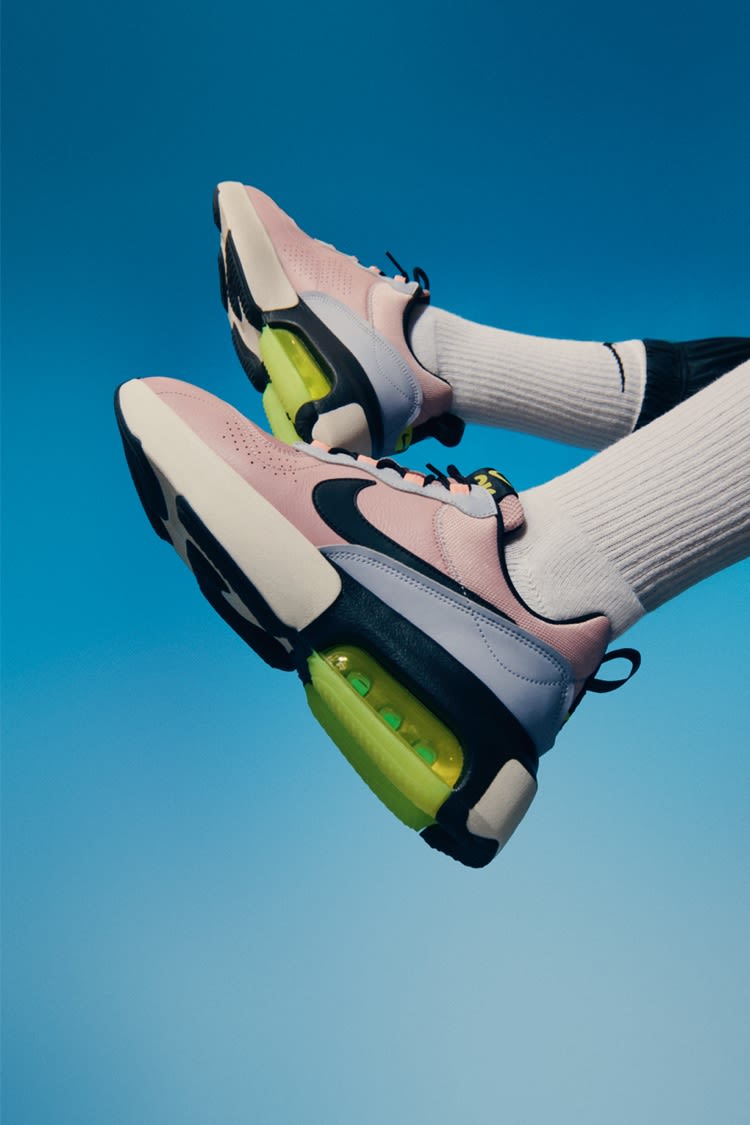 レディース エア マックス ベローナ 'Plum Chalk' 発売日. Nike SNKRS JP