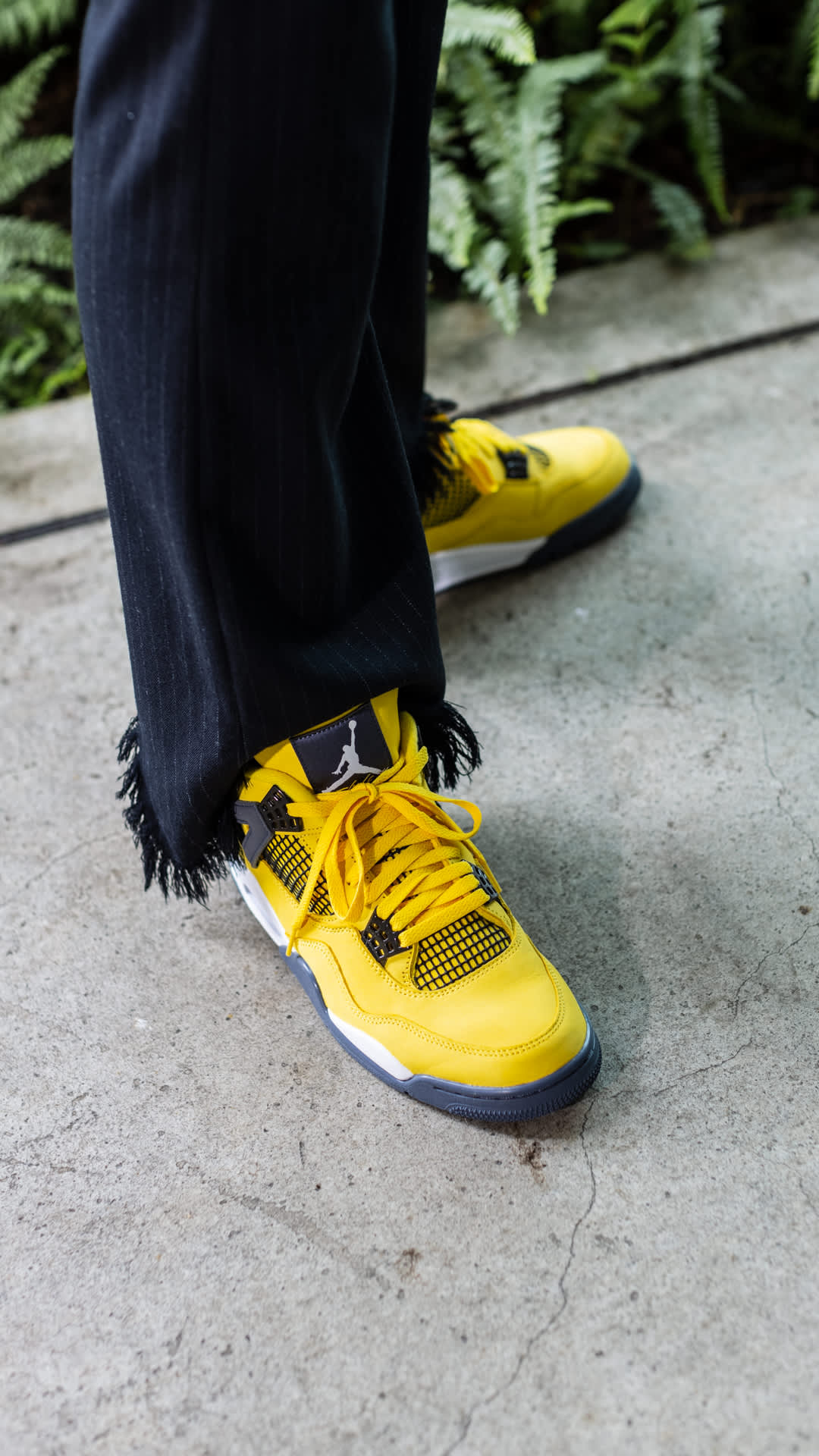 Nike Air Jordan 4 Tour Yellow