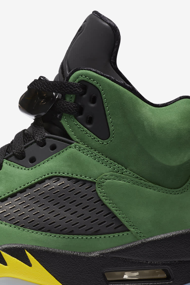 jordan apple green 5