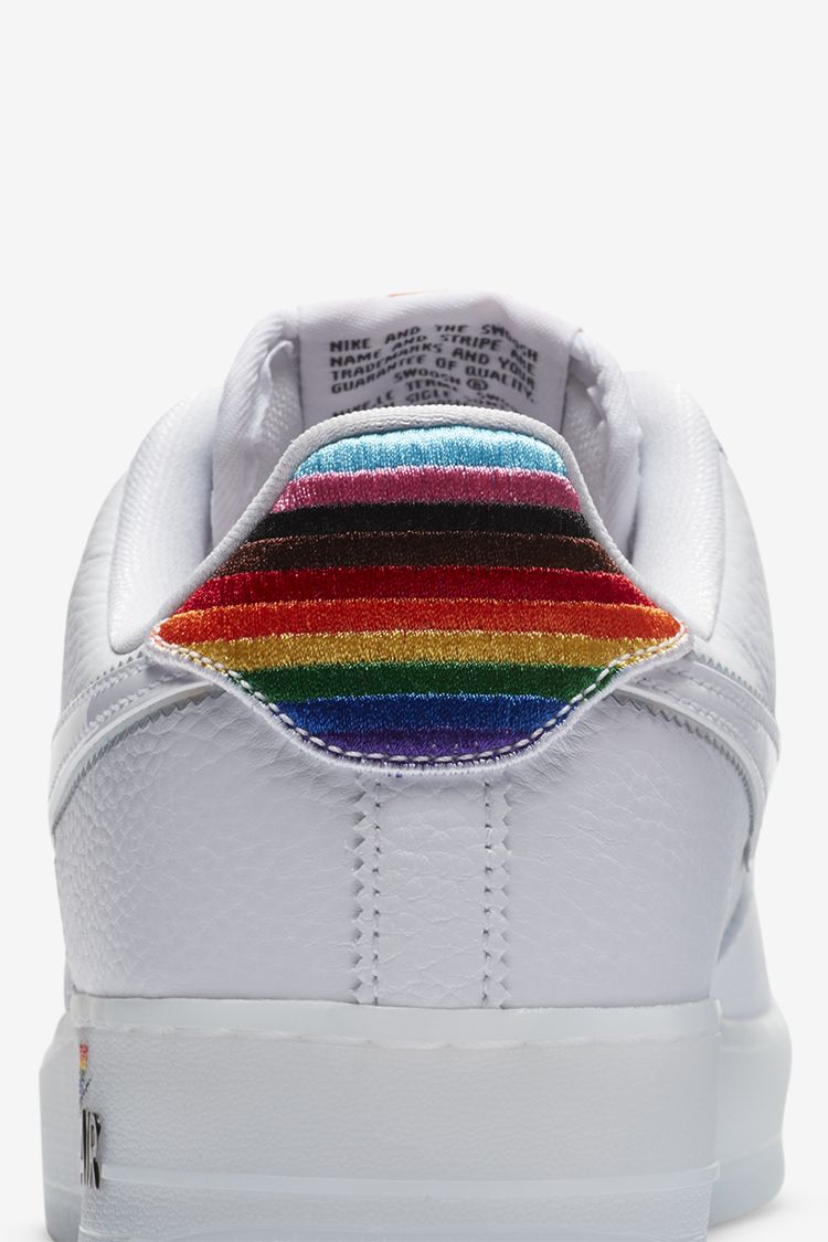 nike air force 1 betrue pride