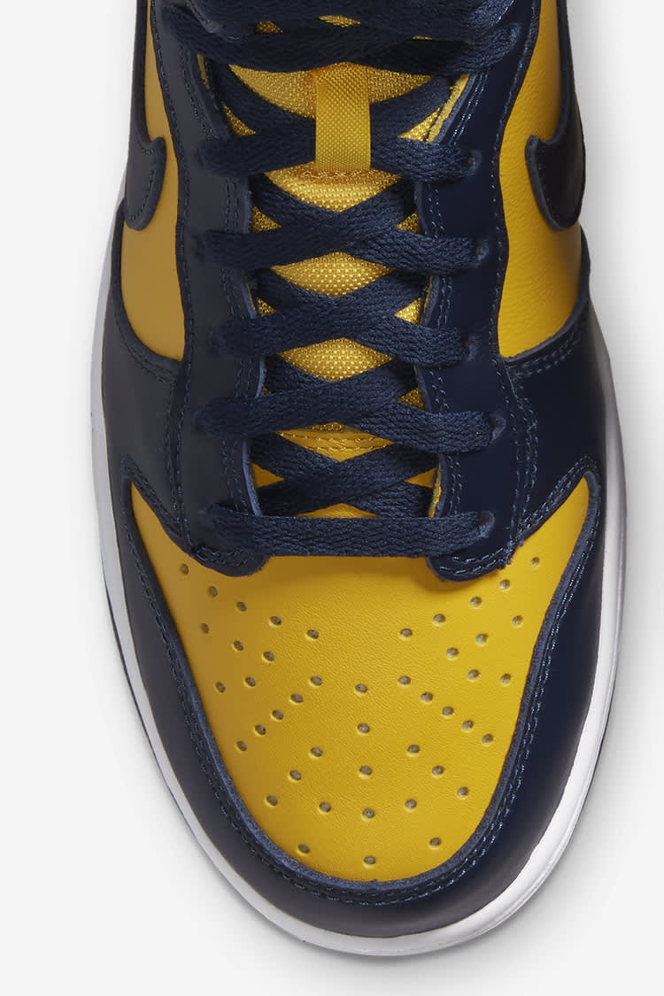 NIKE ナイキ　ダンク　HIGH maize and blue