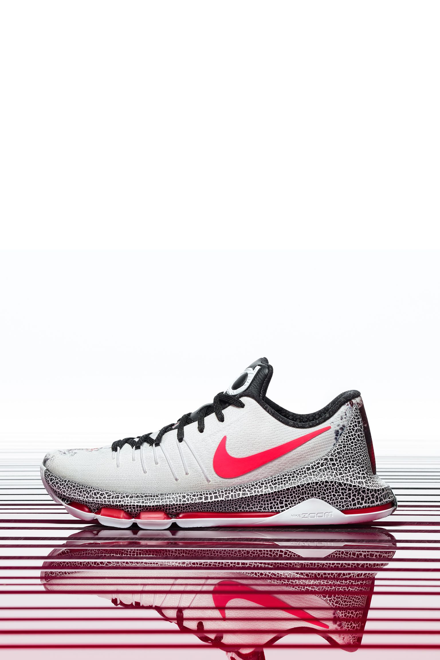 plato Apropiado relajarse Nike KD 8 'Fire & Ice' Release Date. Nike SNKRS