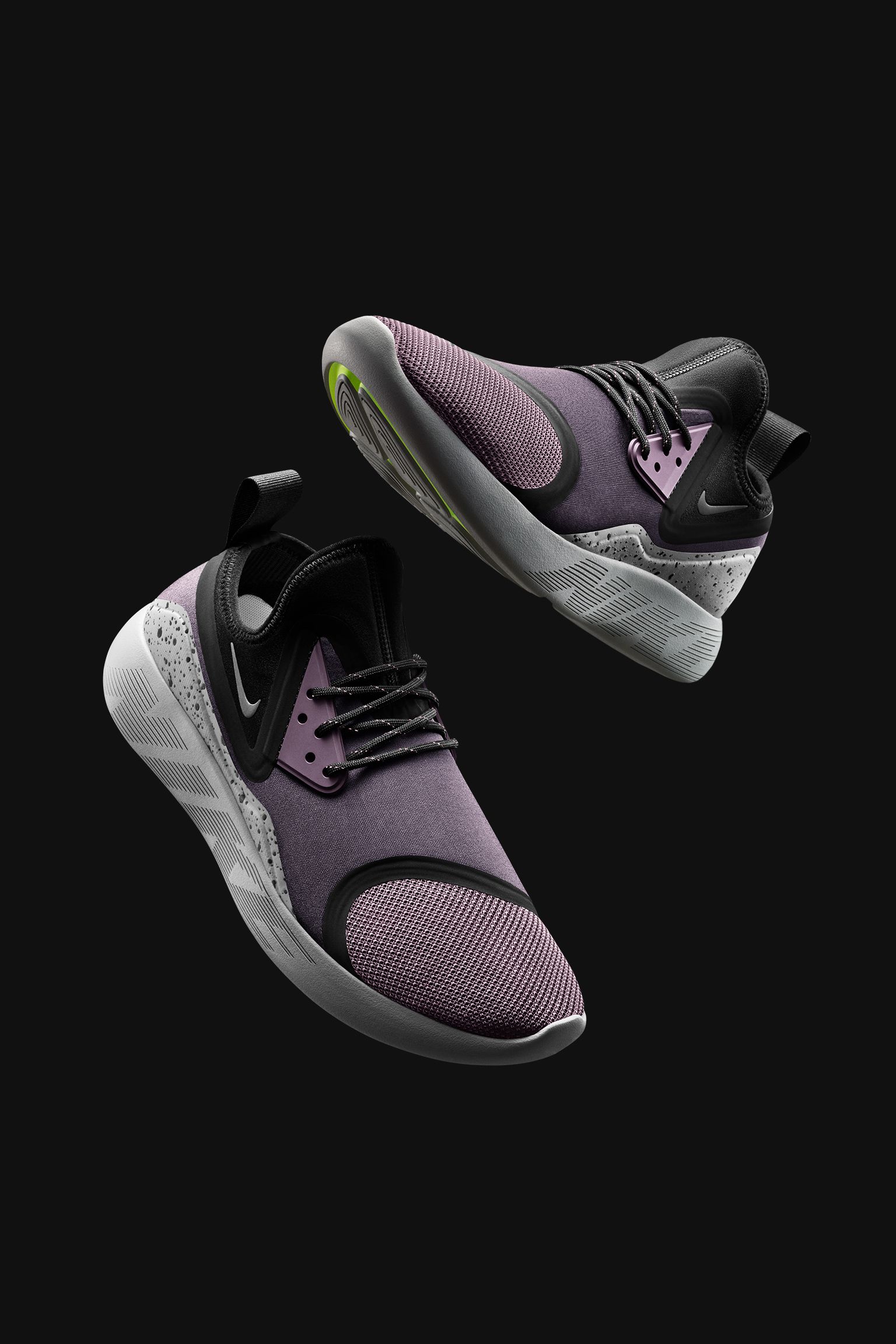 Women's Nike LunarCharge Essential 'Violet Nike SNKRS