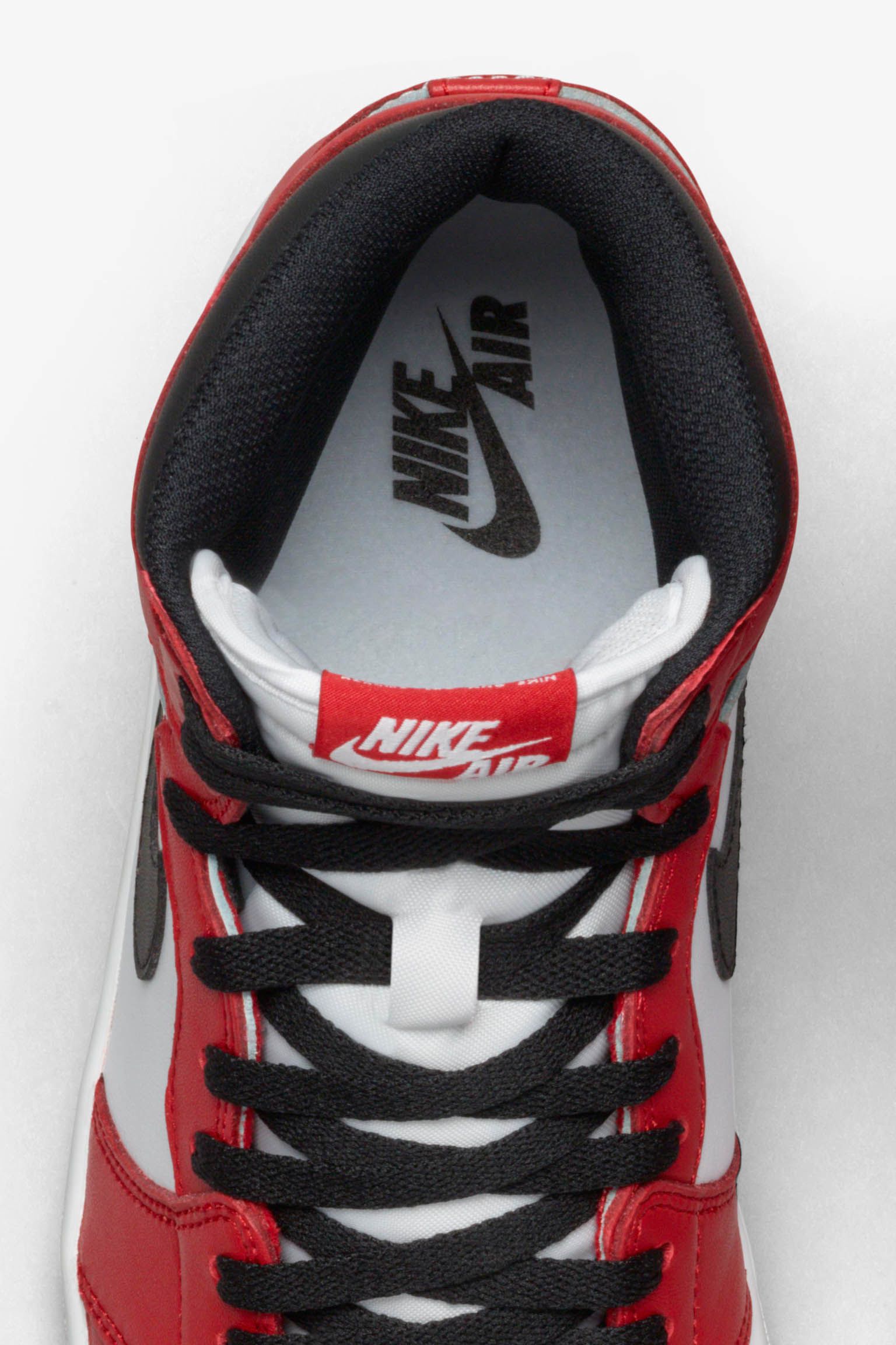 Heel short tie Air Jordan 1 Retro 'Chicago' Release Date. Nike SNKRS