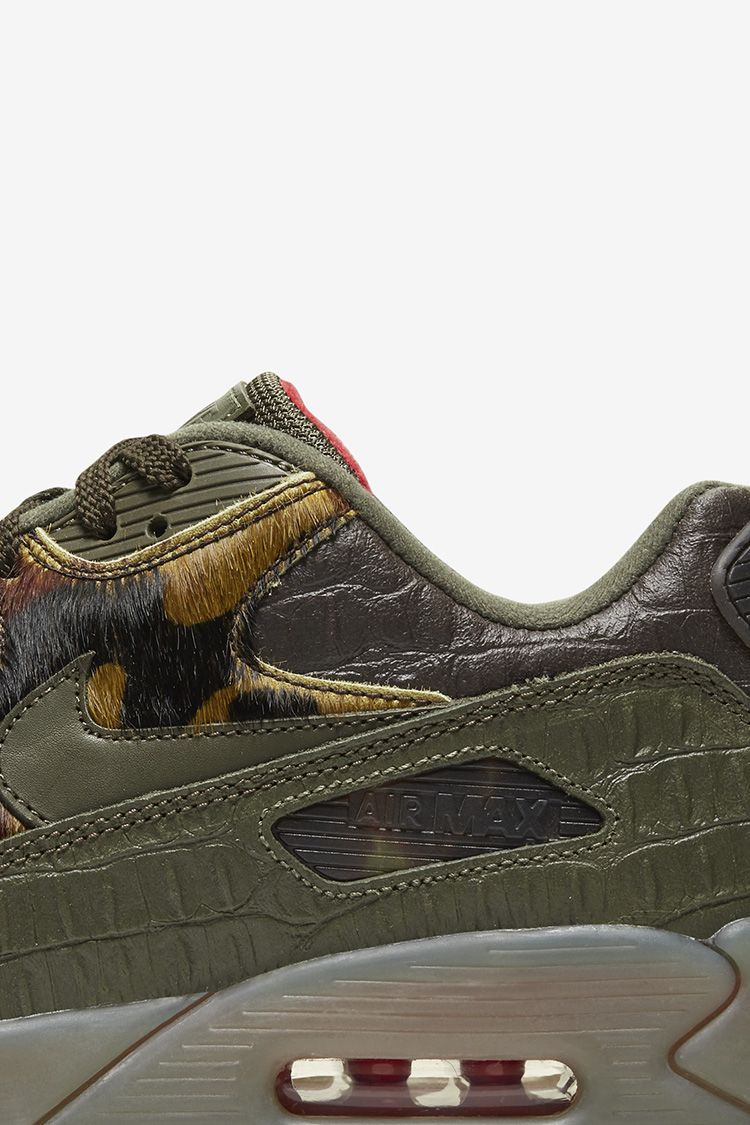 Nike's Air Max 90 'Gator Green' - size? blog