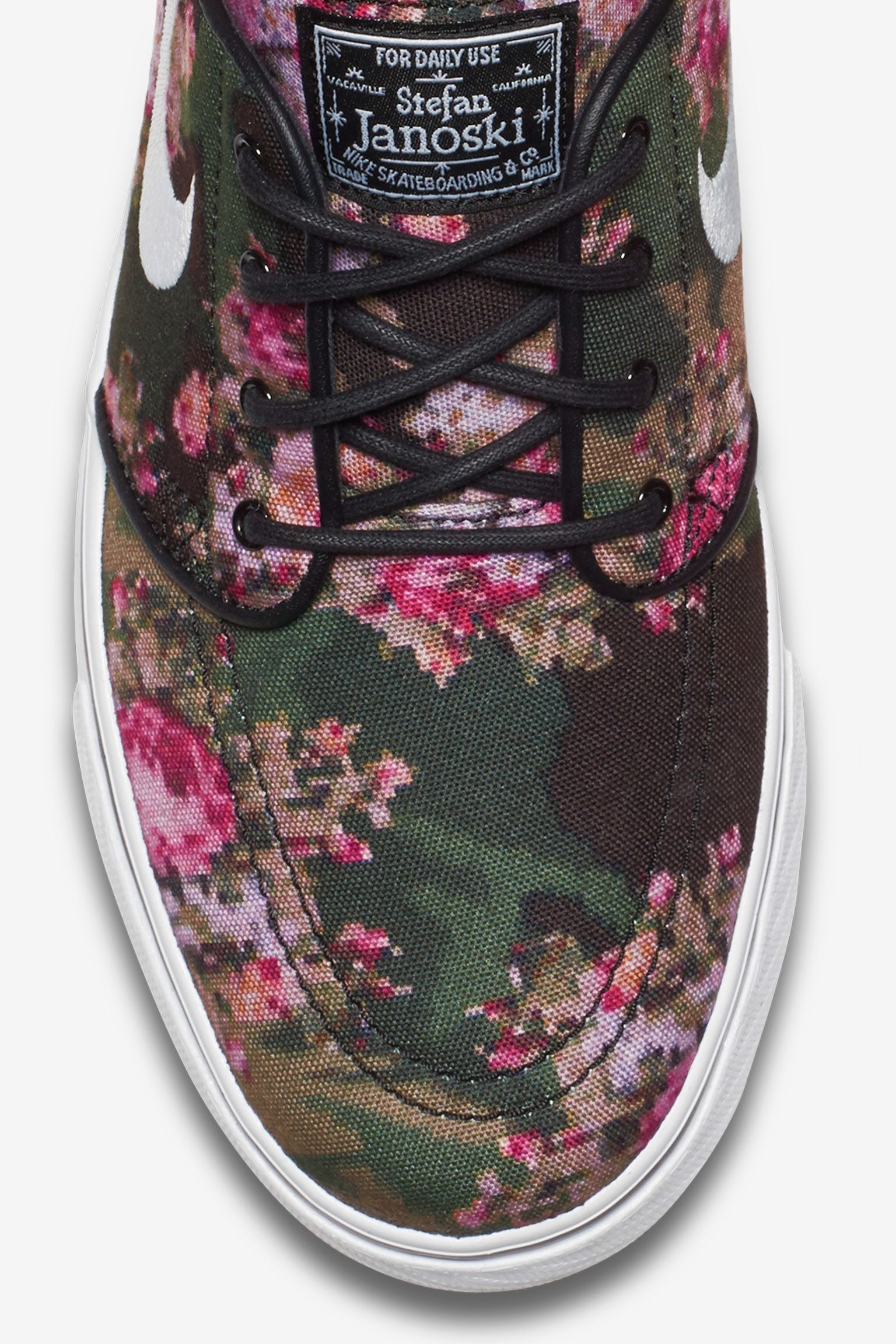 Ordenador portátil paso hazlo plano Nike Zoom Stefan Janoski 'Digi-Floral'. Nike SNKRS ES