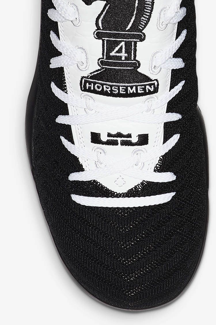 レブロン 16 'Horsemen' 発売日. Nike SNKRS JP