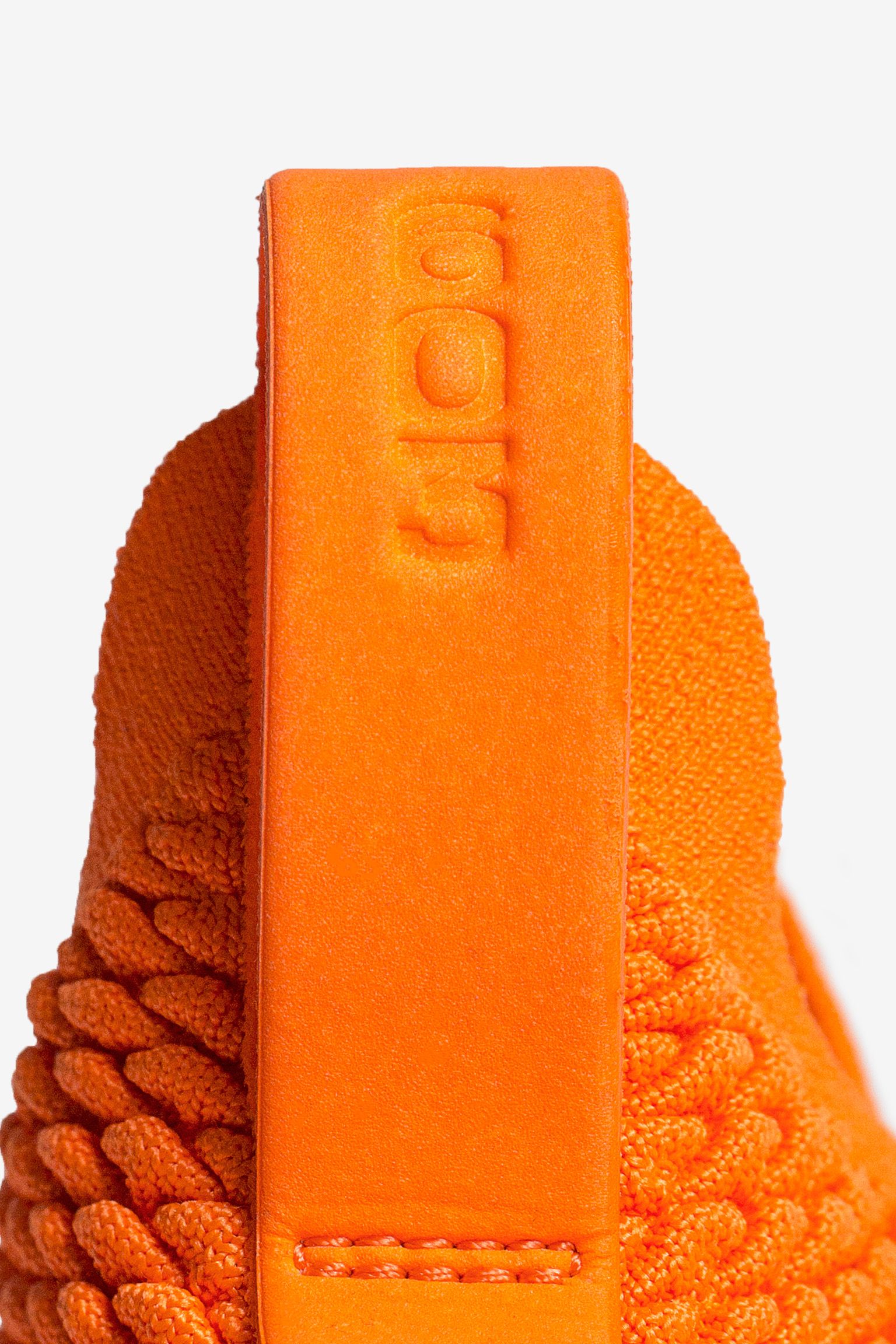 Nike Lebron 15 'Orange Box' Release 