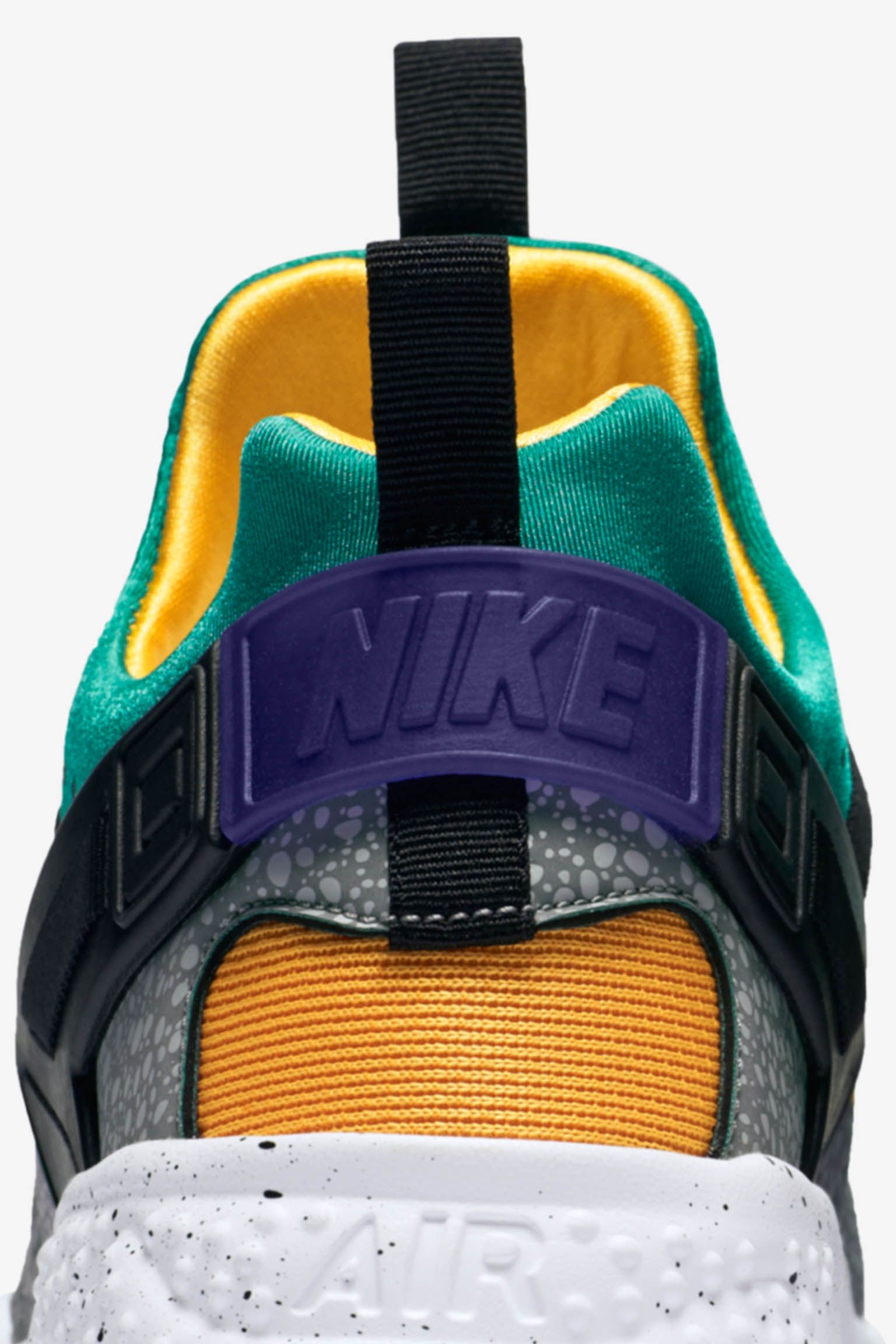 Nike Utility 'Safari Emerald Green'. Nike SNKRS
