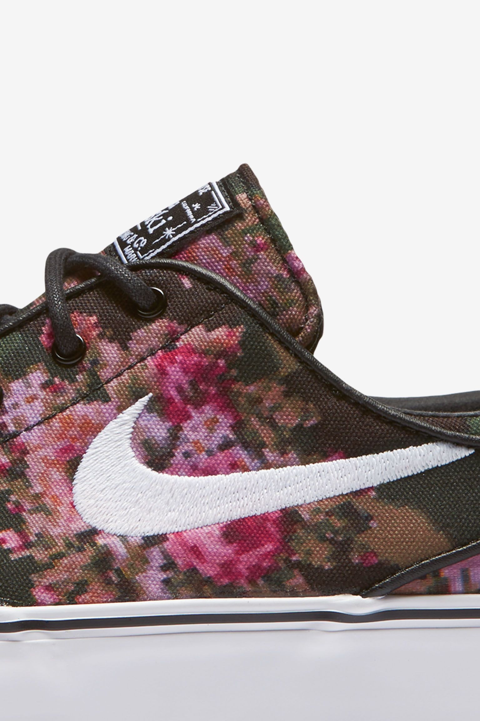 hacer los deberes Feudo patata Nike Zoom Stefan Janoski 'Digi-Floral'. Nike SNKRS ES