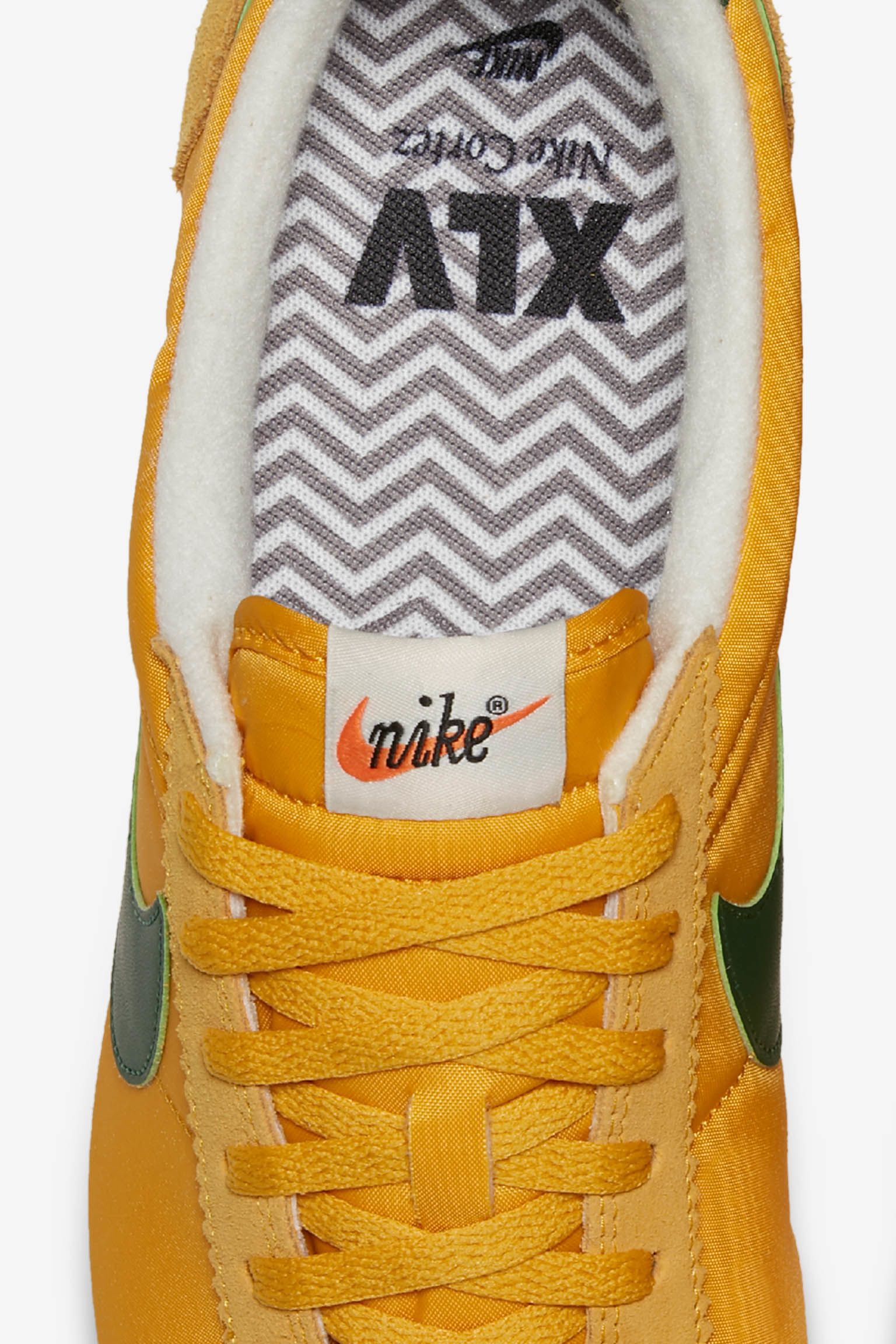 Nike Classic Cortez Nylon 'Oregon' Release Date. Nike SNKRS GB