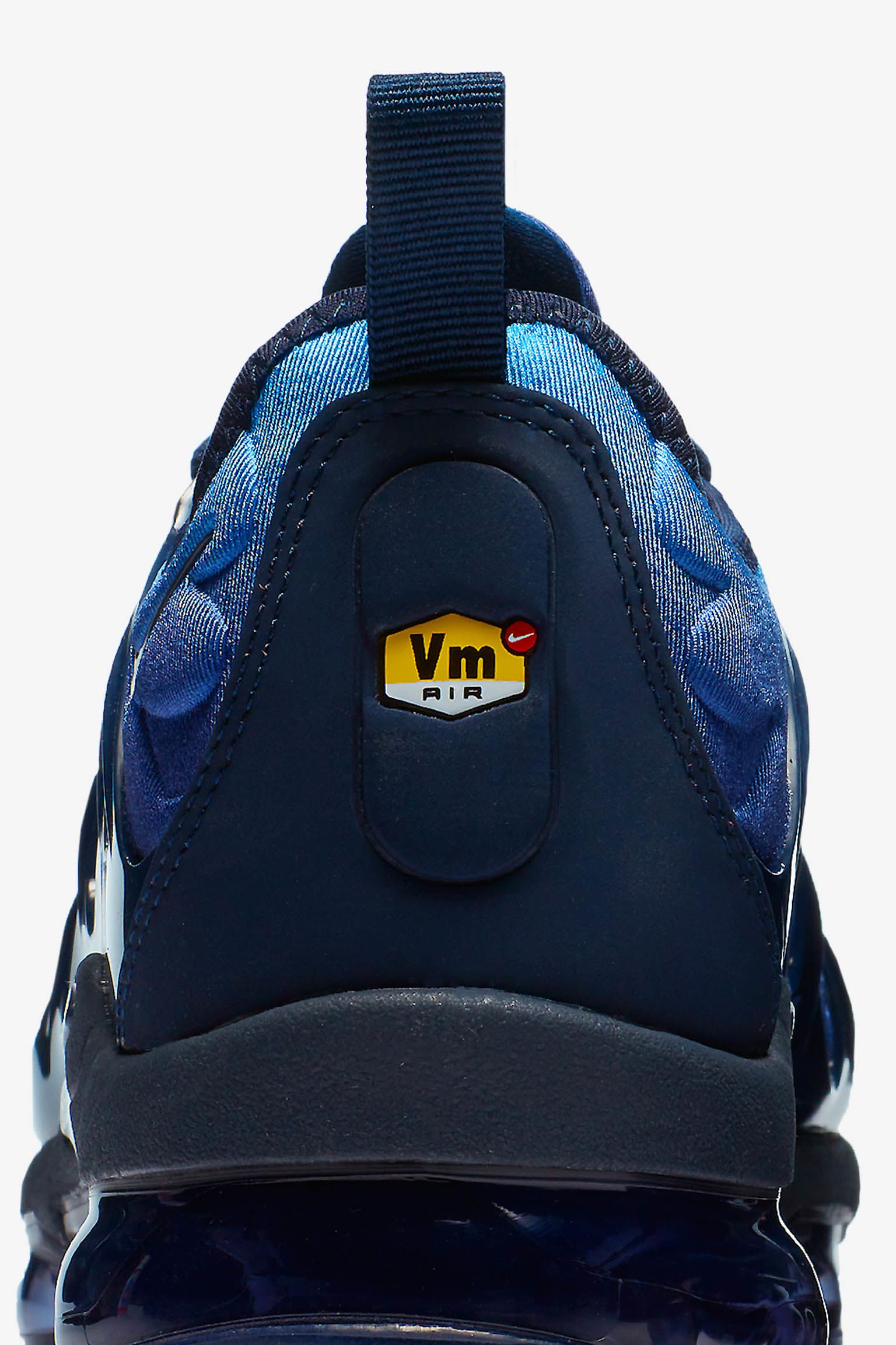 Nike Air Vapormax Plus 'Obsidian & Photo Blue' Release Date. Nike ...