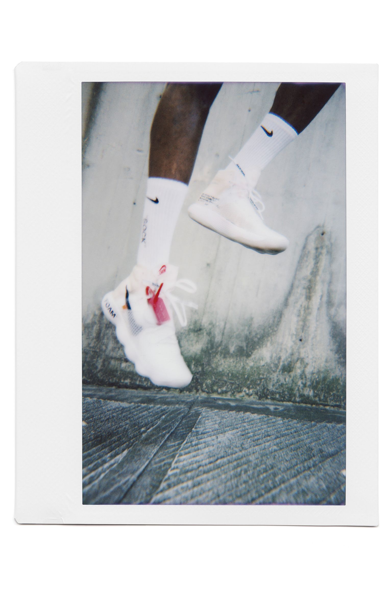 NIKE公式】ナイキ THE TEN リアクト ハイパーダンク 'Off White' 発売