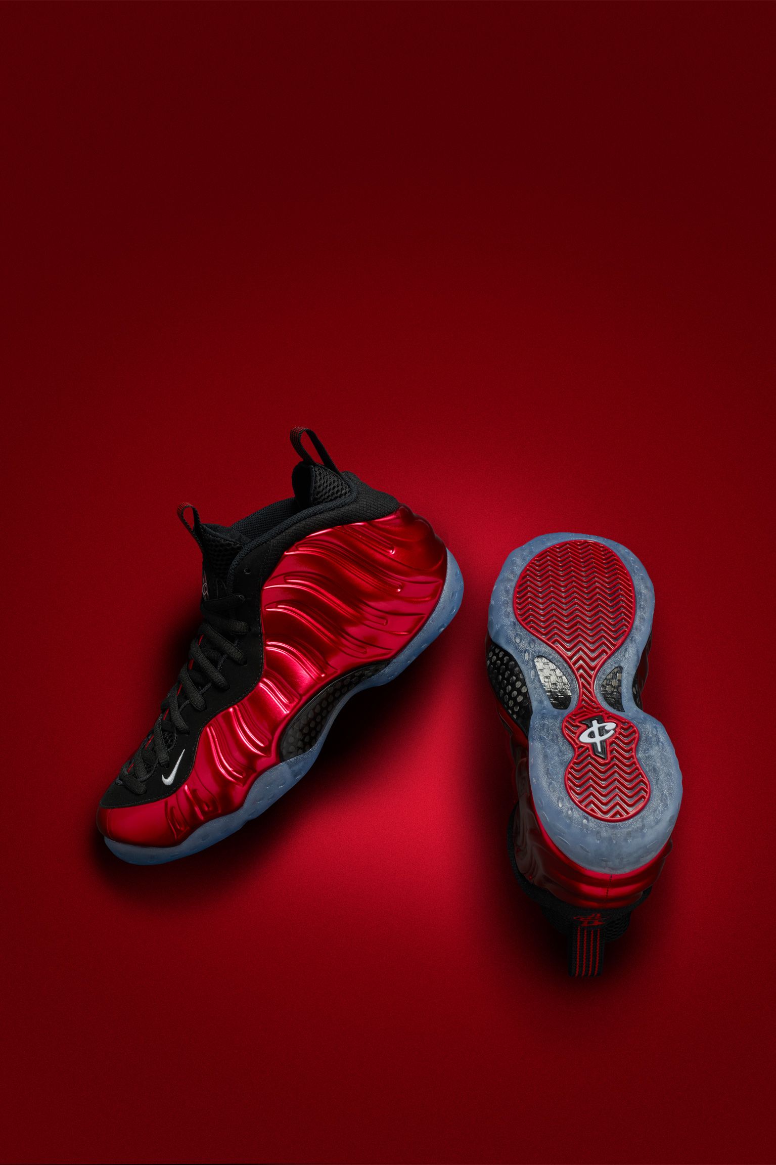 red foams shoes