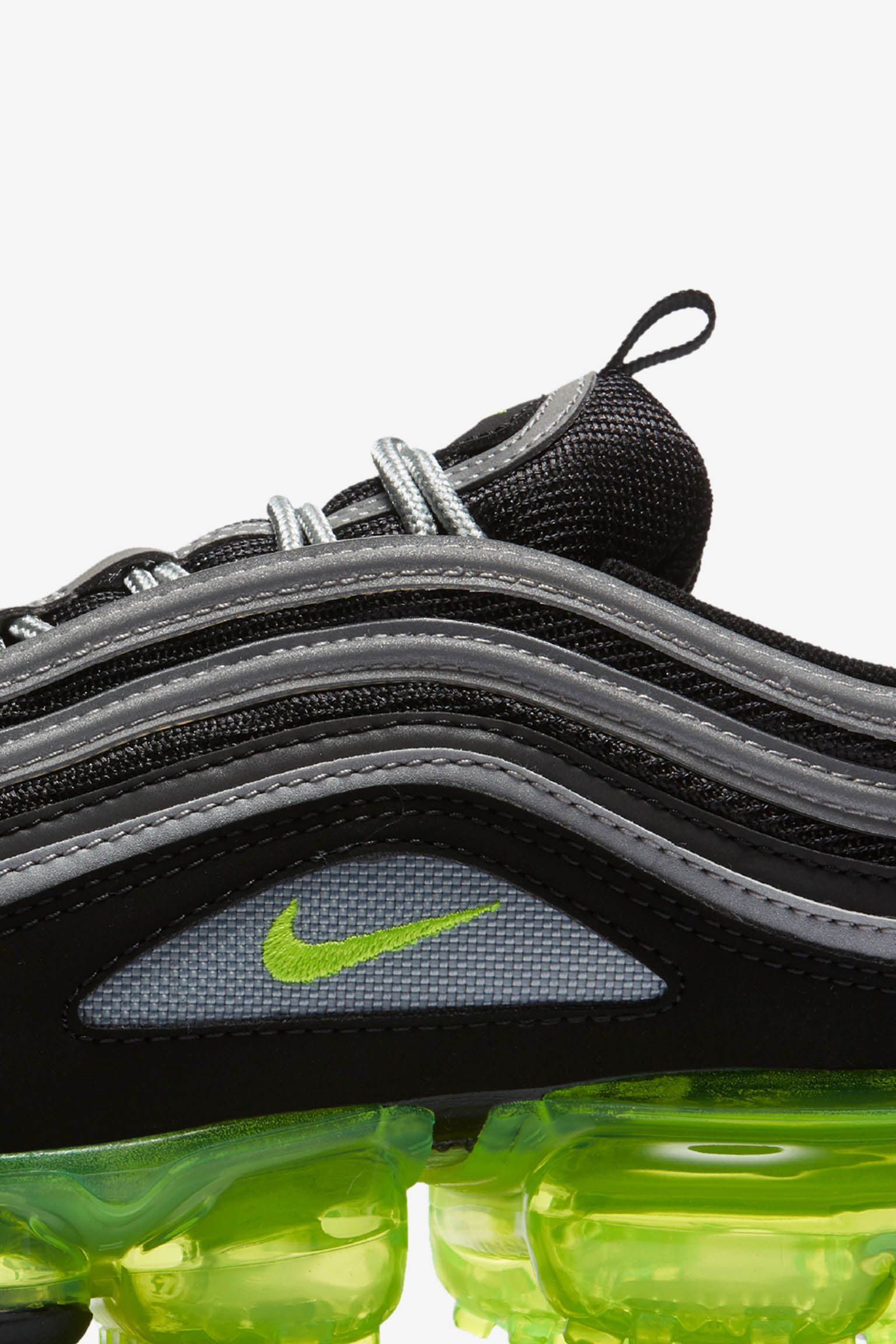 Normalmente Pronunciar El cuarto Nike Air Vapormax 97 'Black & Volt & Metallic Silver' Release Date. Nike  SNKRS