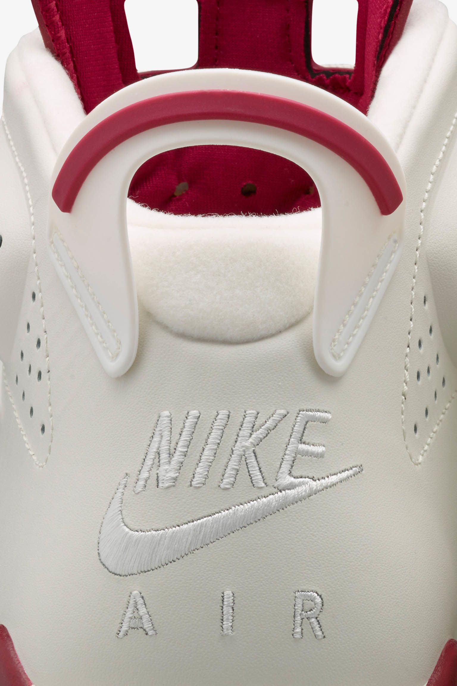 Geología primero añadir Air Jordan 6 Retro 'Maroon' Release Date. Nike SNKRS
