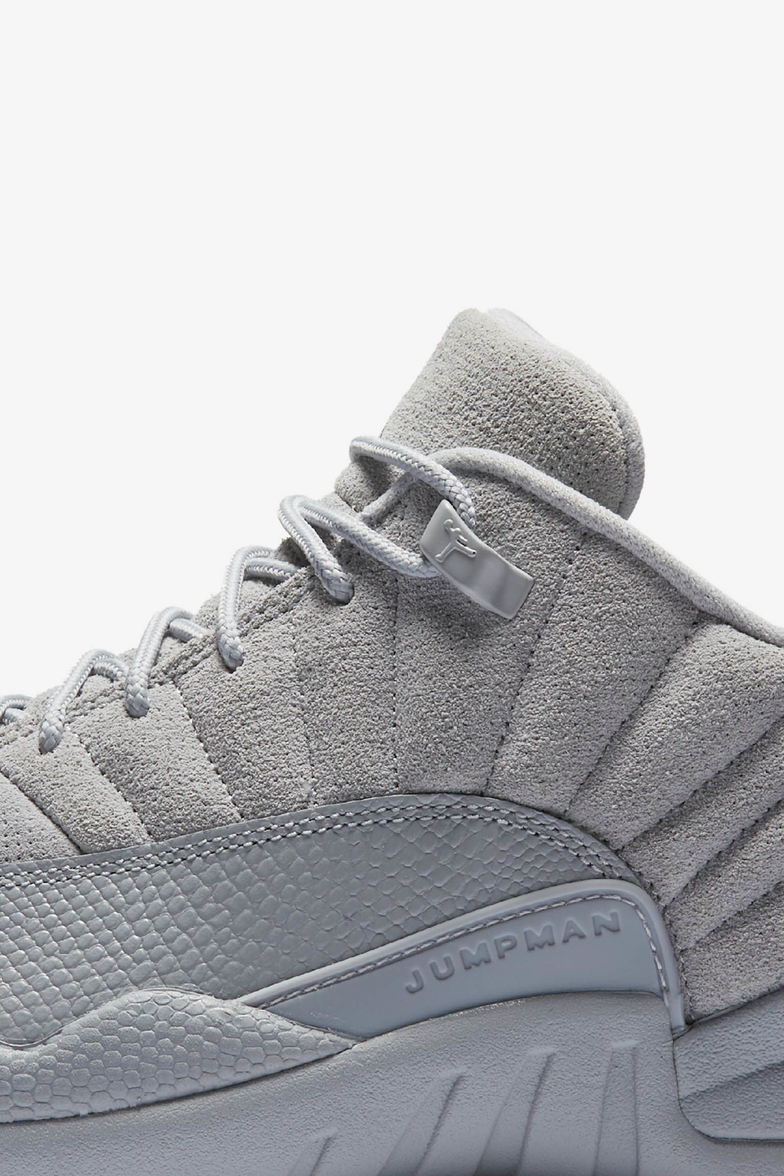 エア ジョーダン 12 レトロ LOW 'Wolf Grey'. Nike SNKRS JP