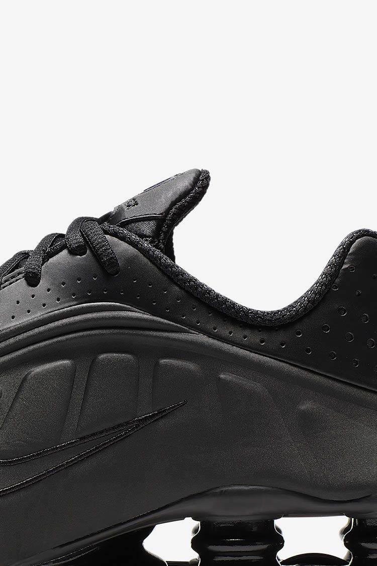 Nike Shox R4 'Triple Black' Release Date. Nike SNKRS
