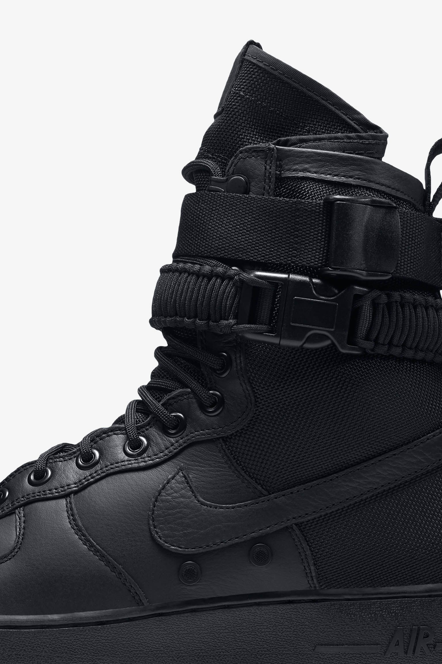Nike SF AF-1 'Triple Black' Release Date. Nike SNKRS تغيير بطارية الايفون حاسبات العرب