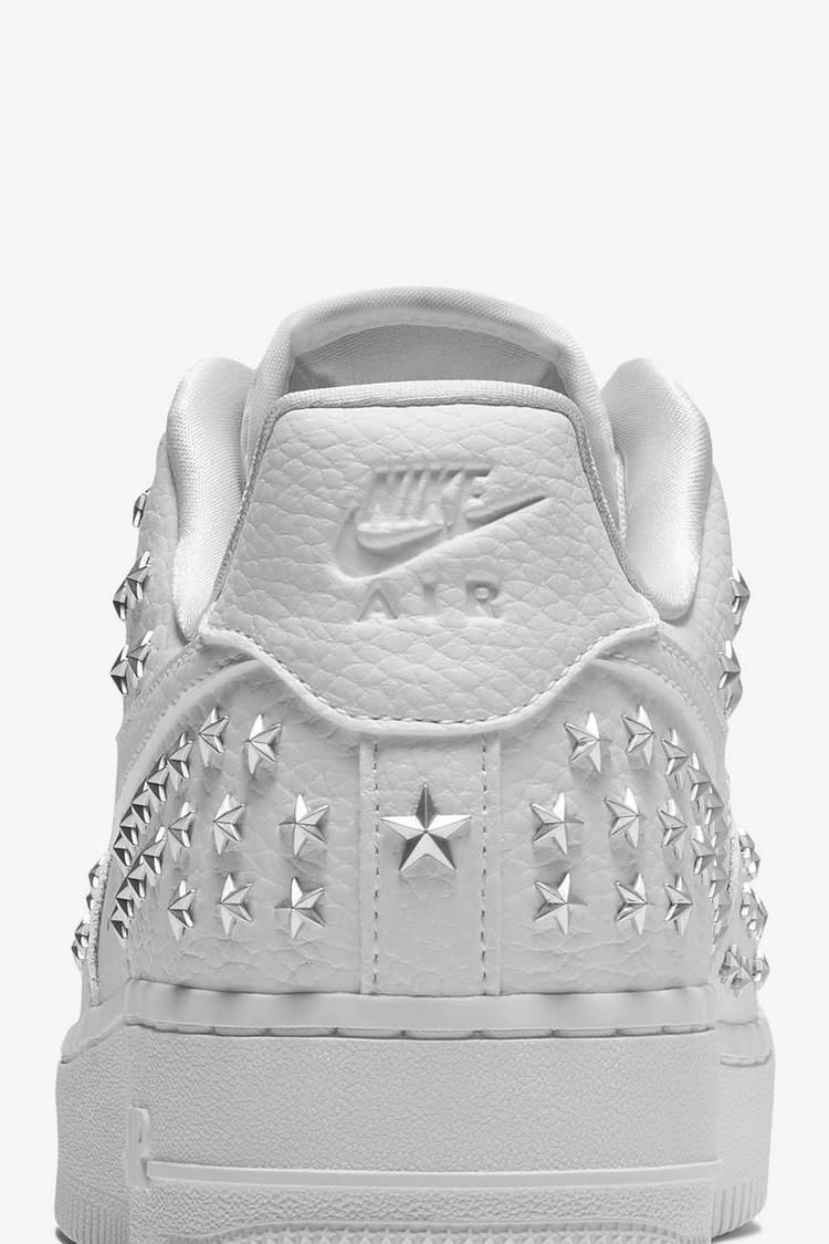 white nike air force 1 with stars
