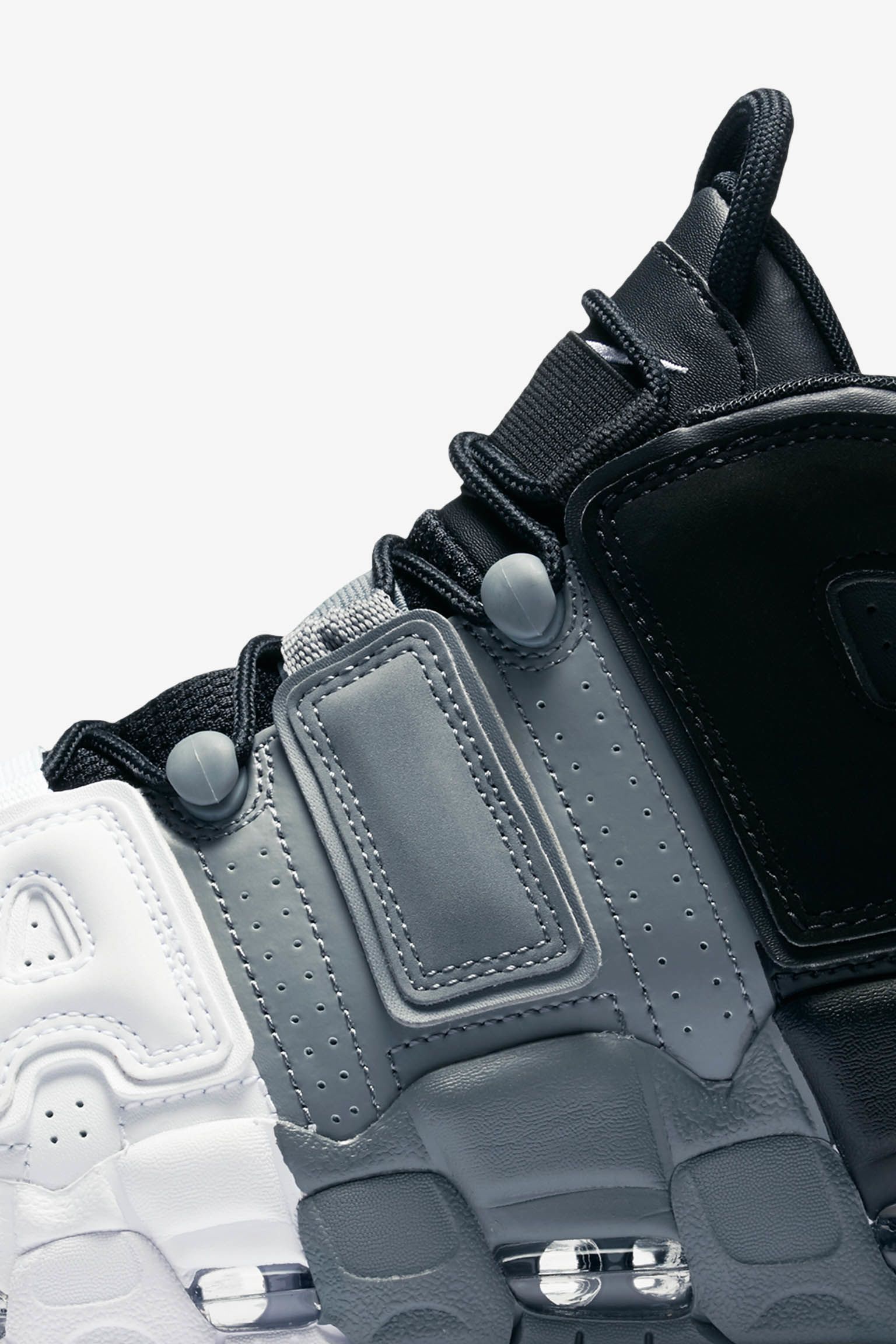 Air More Uptempo '96 "Black &amp; White &amp; Cool Grey". Nike SNKRS ES