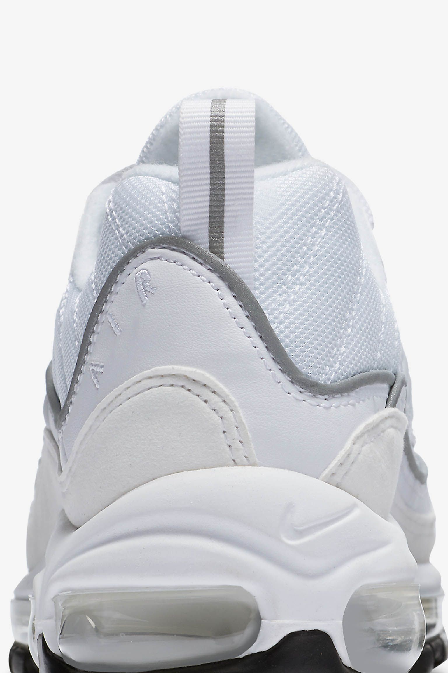 Lanceringsdato for Nike Air Max 'White &amp; Reflective Silver' til kvinder. Nike SNKRS DK