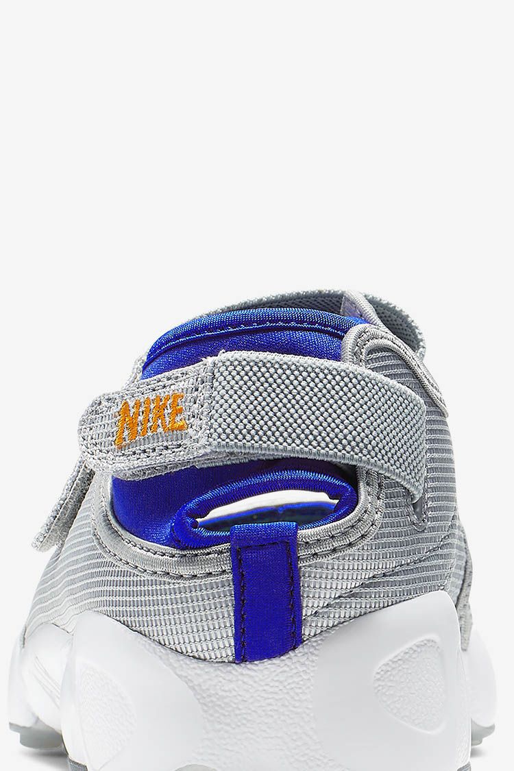 ナイキ レディース エア リフト 'Metallic Silver' 発売日. Nike SNKRS JP