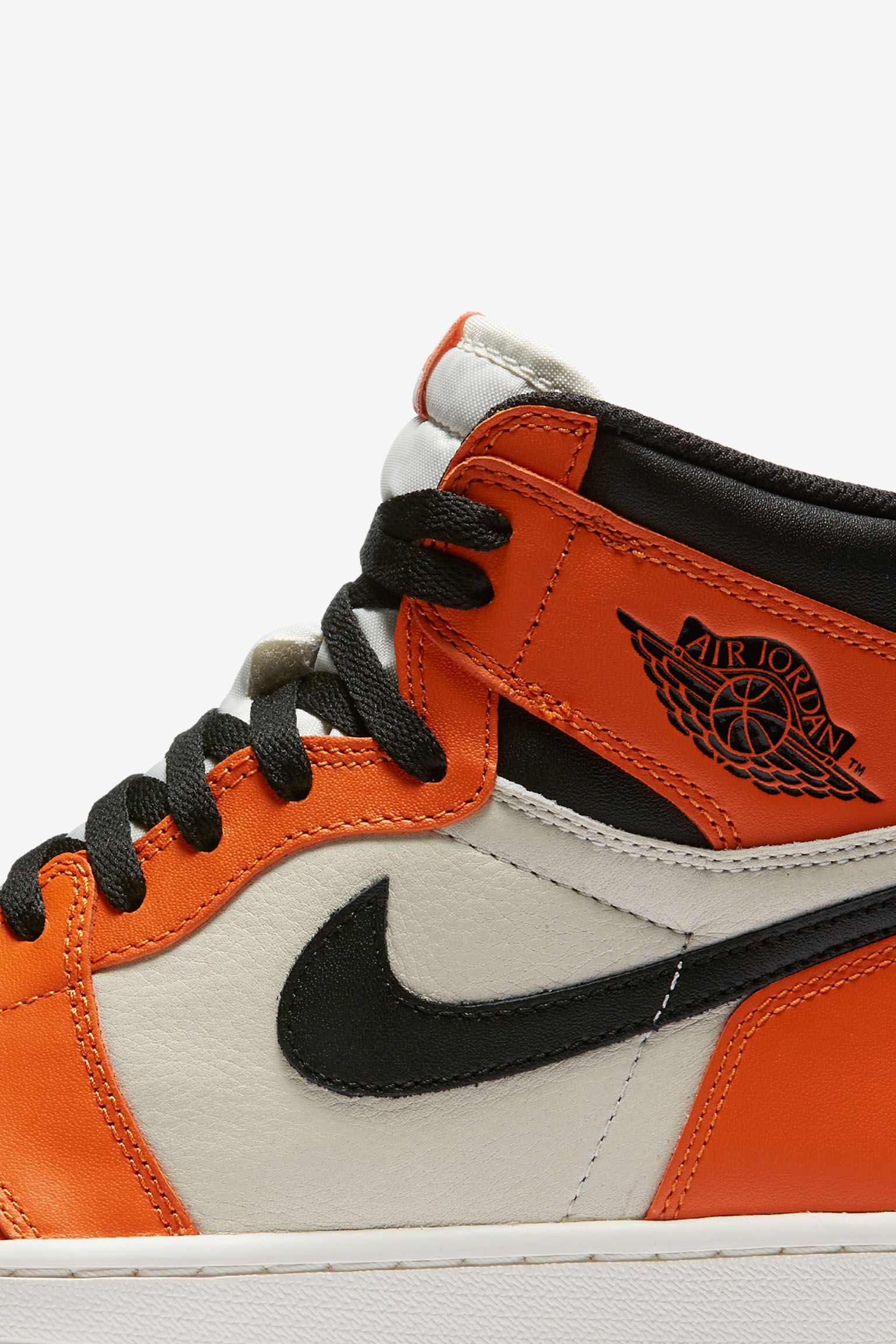 エア ジョーダン 1 'SHATTERED BACKBOARD AWAY' 発売日. Nike SNKRS JP