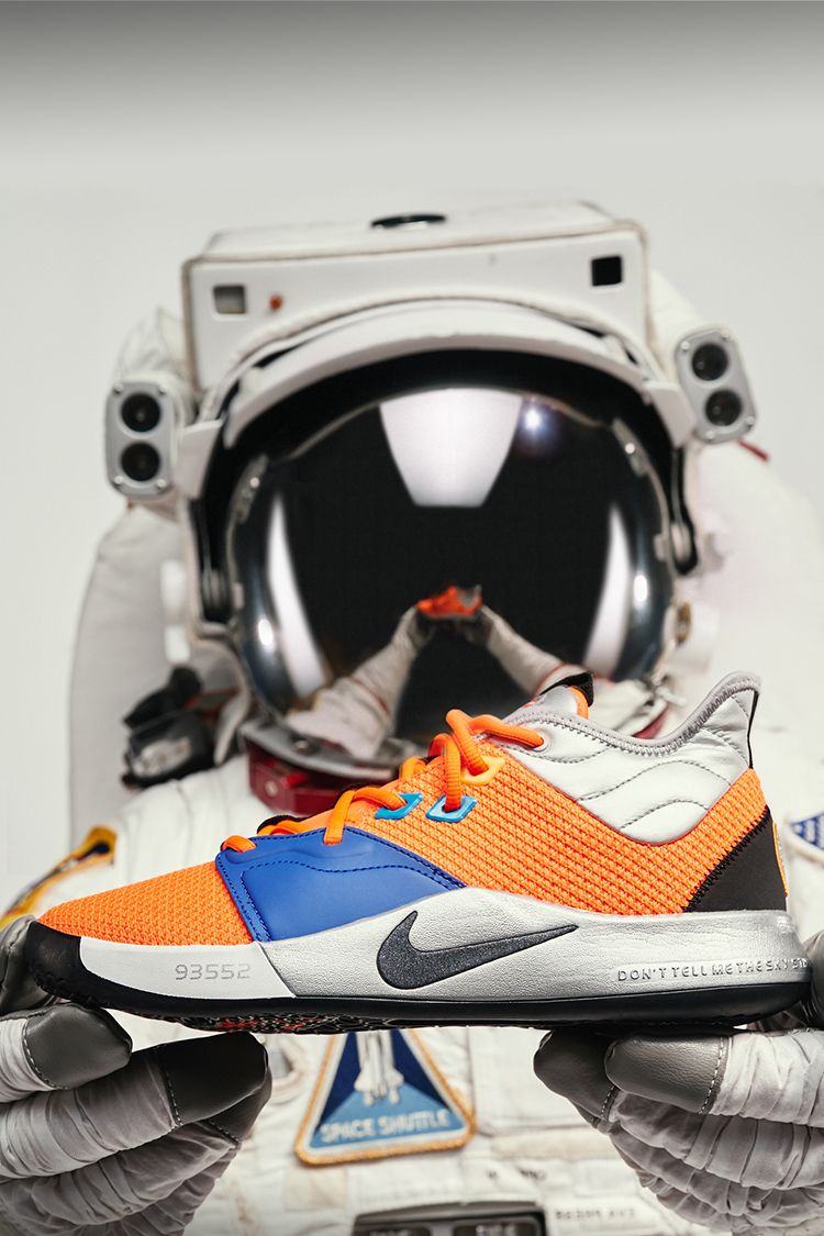 Behind The Design: PG3 X NASA. Nike SNKRS